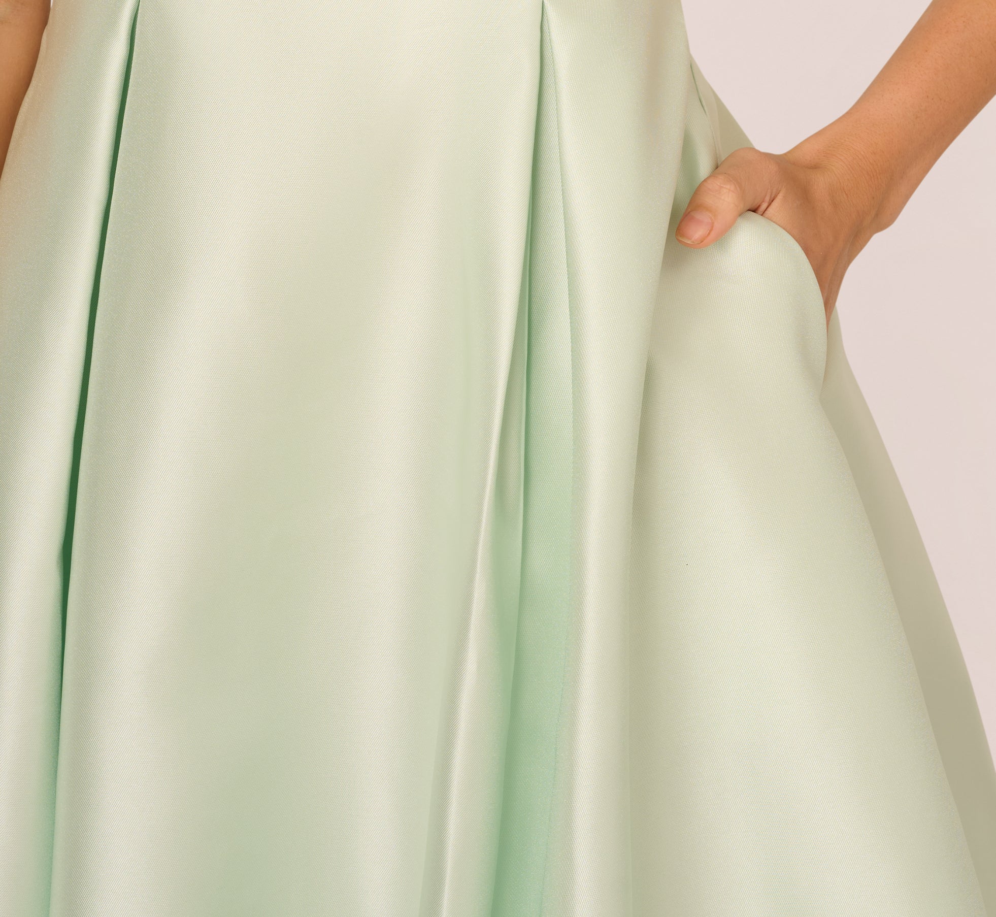 Sleeveless Mikado Fit And Flare Midi Dress With V-Back In Aloe Mist、mySite、solidvoid