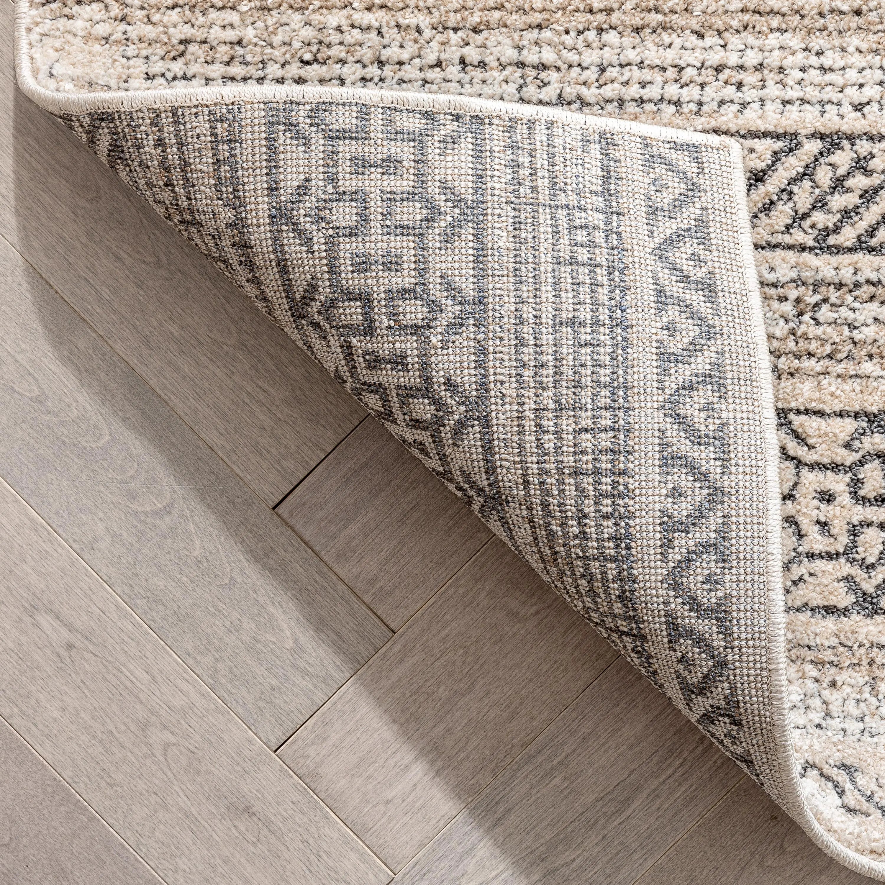 Fresco Tribal Geometric Beige Distressed High-Low Rug、mySite、gigharbornorthrealestate