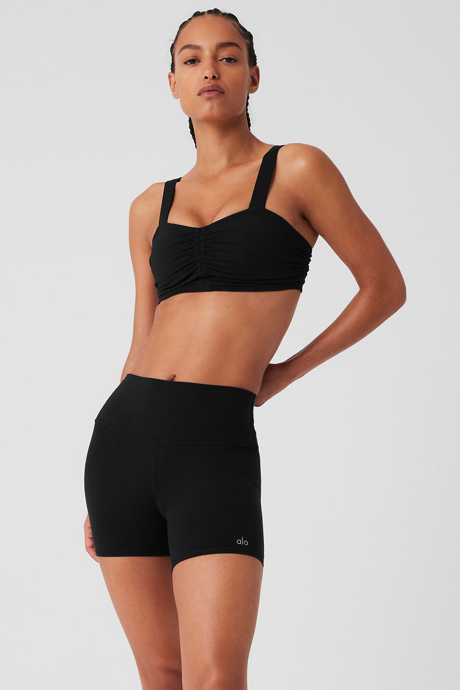 {product_title} - {shop_name}