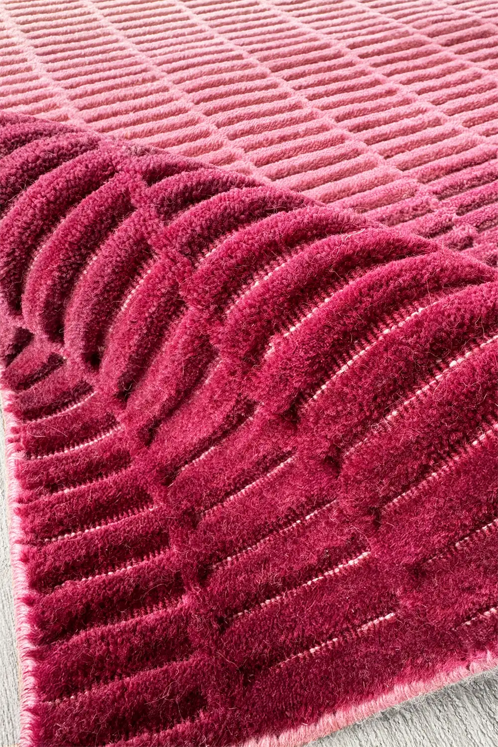 Pink Ombre Hand Loomed Wool Rug、mySite、gigharbornorthrealestate