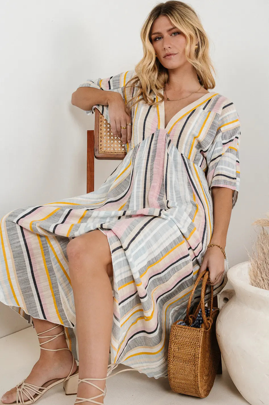 {product_title} - {shop_name}