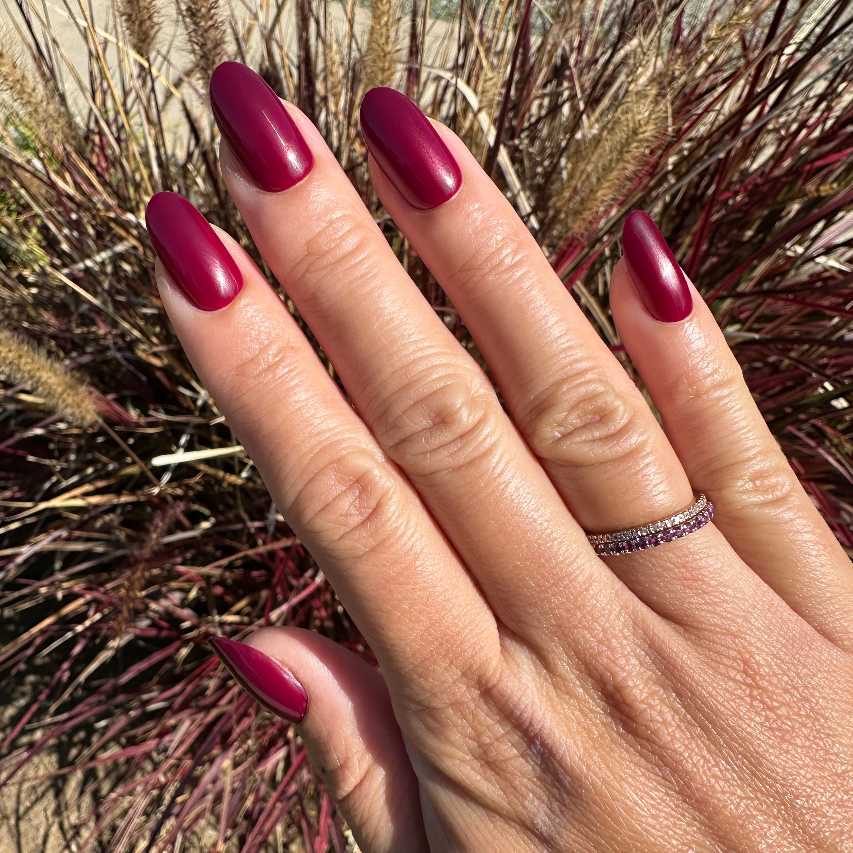 Cabernet | Medium | Oval - Tab Press-On、mySite、solidvoid