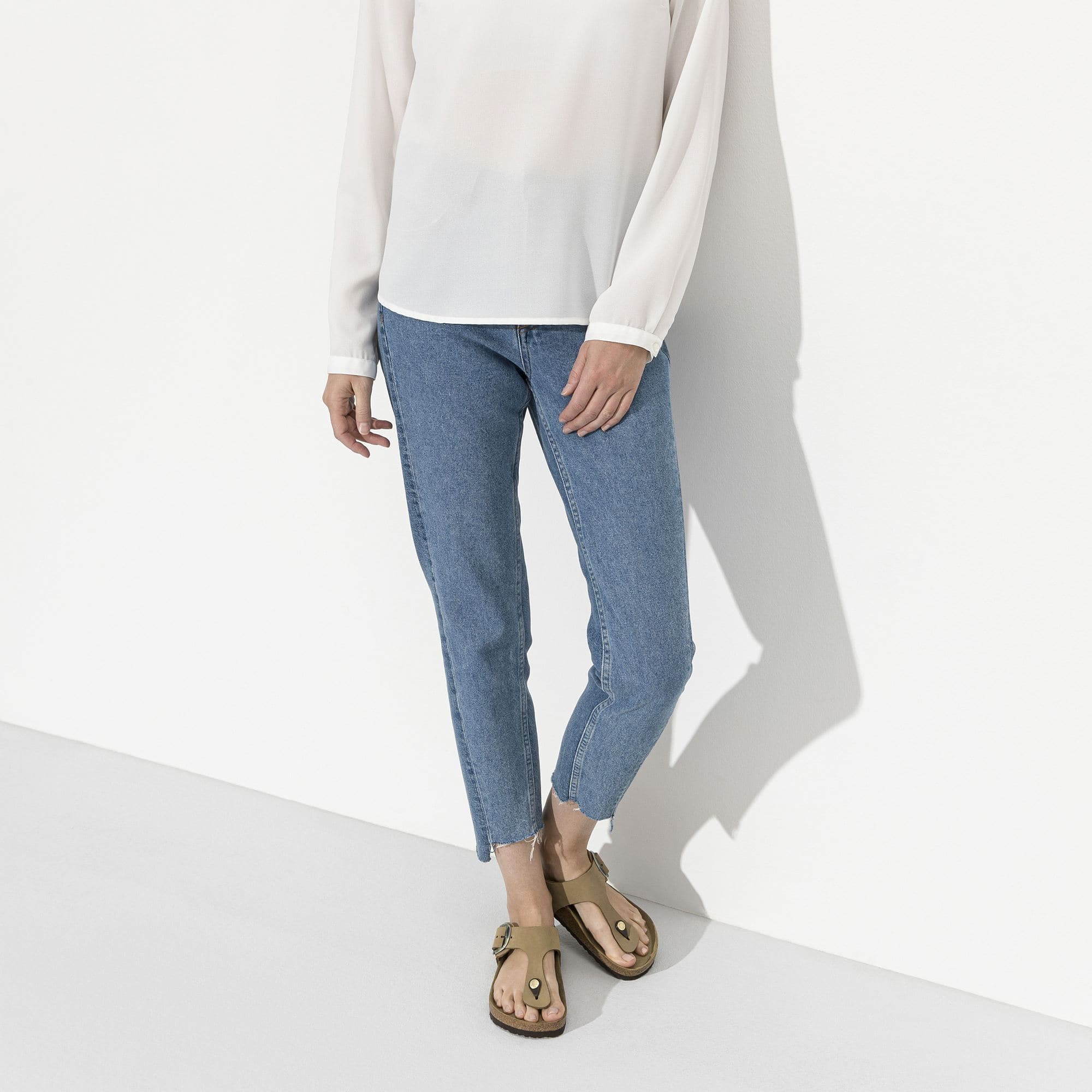 Gizeh Big Buckle Nubuck Leather、mySite、gtrtttuynbv