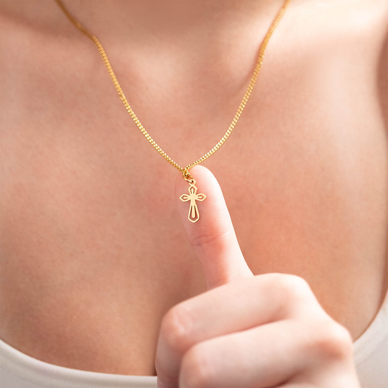 18K Gold PVD Stainless Steel Pointed Cross Charm / PDL0047、mySite、dreamappss