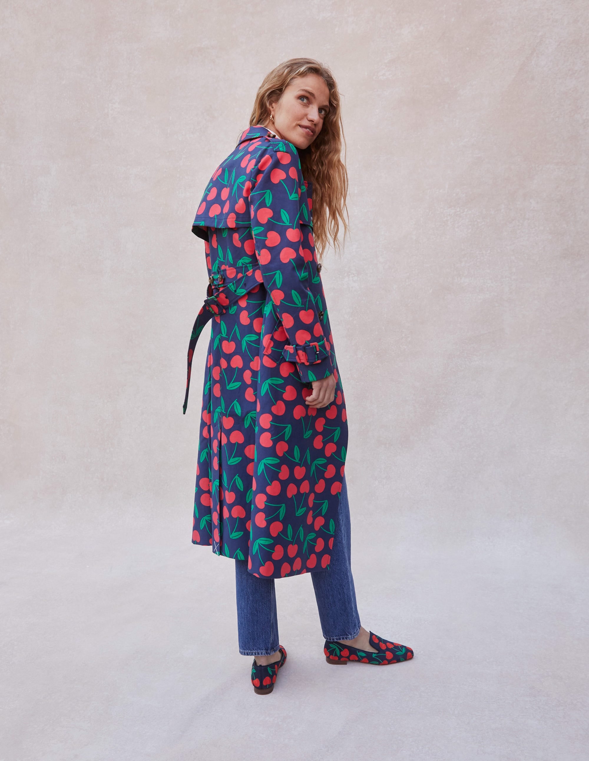  Slipper Cut Loafer-Navy Cherries、mySite、ashleygrahame