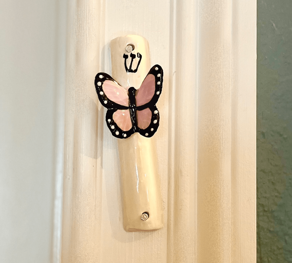Pink Butterfly Ceramic Mezuzah、mySite、topwebapps