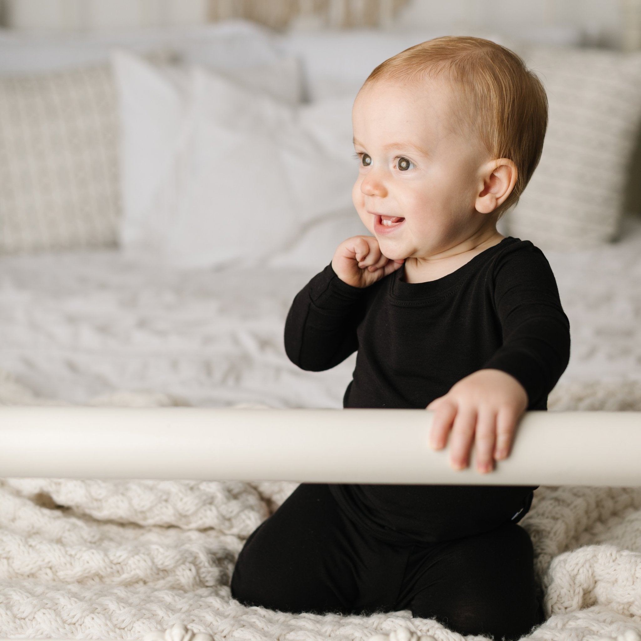 Black Two-Piece Pajama Set、mySite、g9winljtr