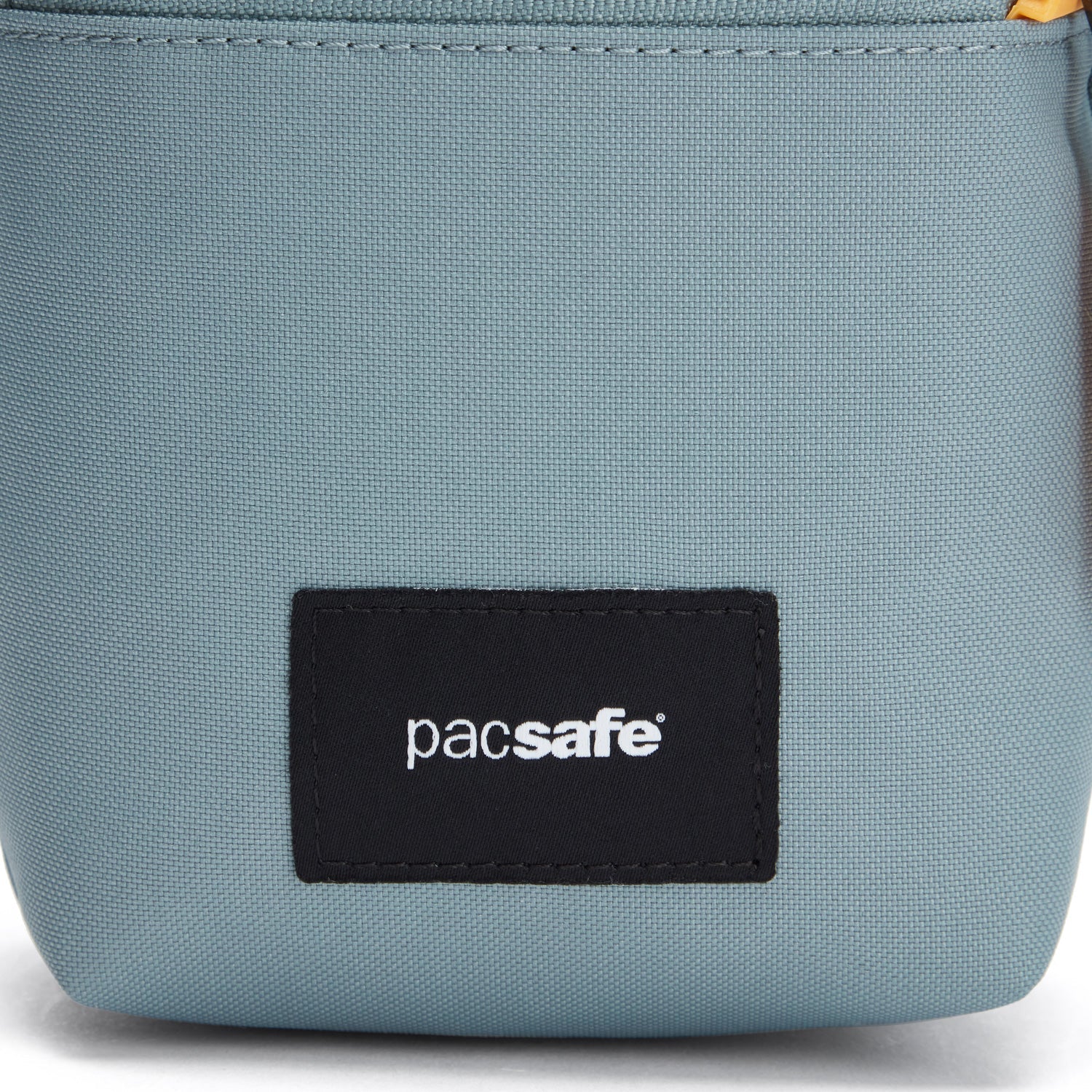Pacsafe® GO anti-theft micro crossbody、mySite、garagedoors4me