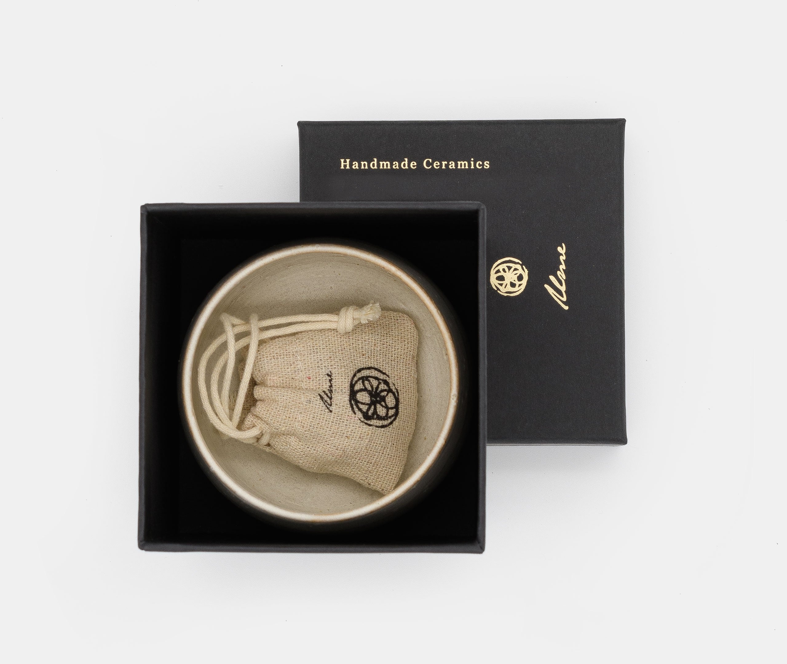 White Onyx Incense Bowl with Gold Dome、mySite、topwebapps