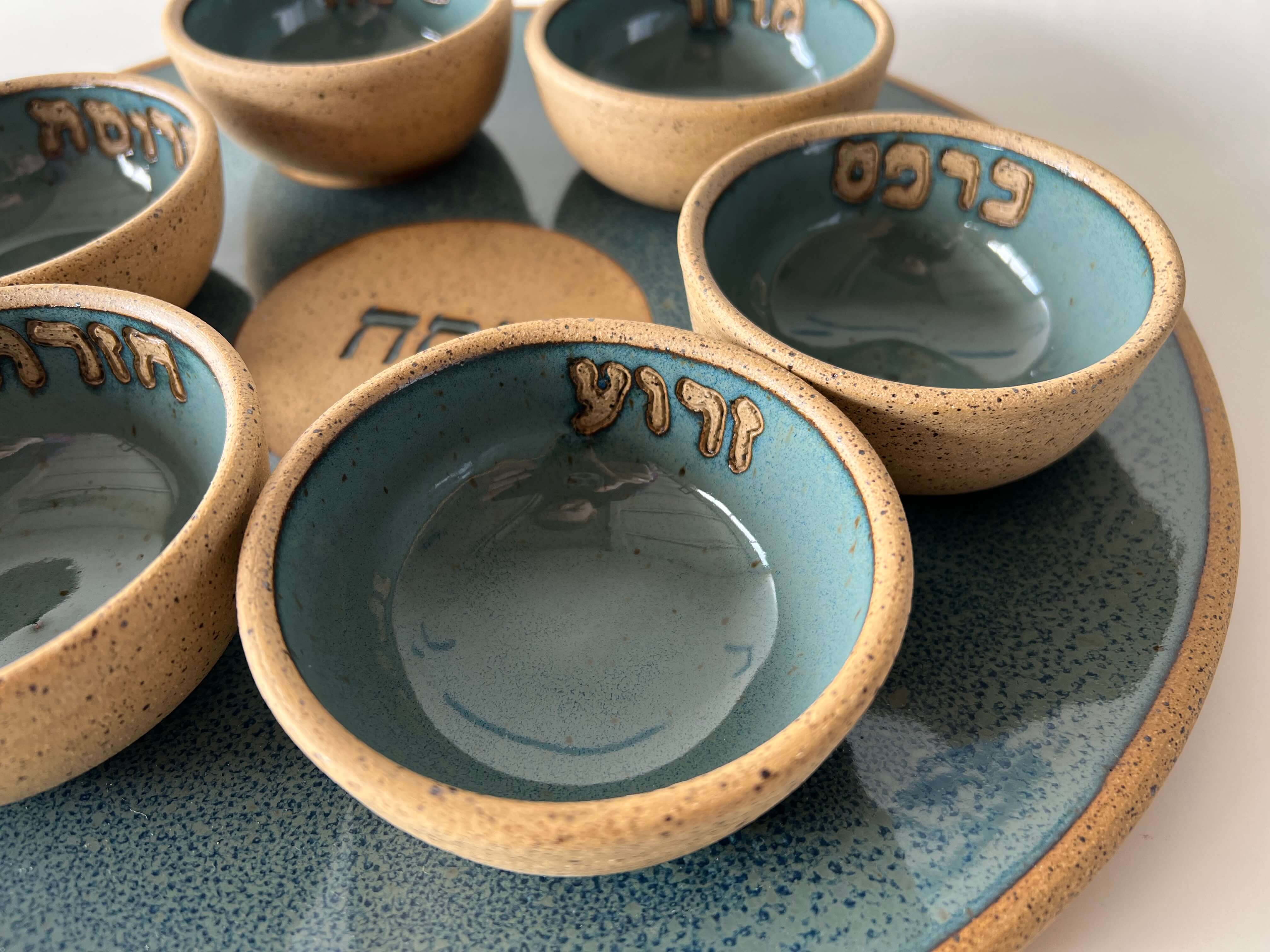 The Seder Plate by Rachael Pots - Dark Blue、mySite、topwebapps