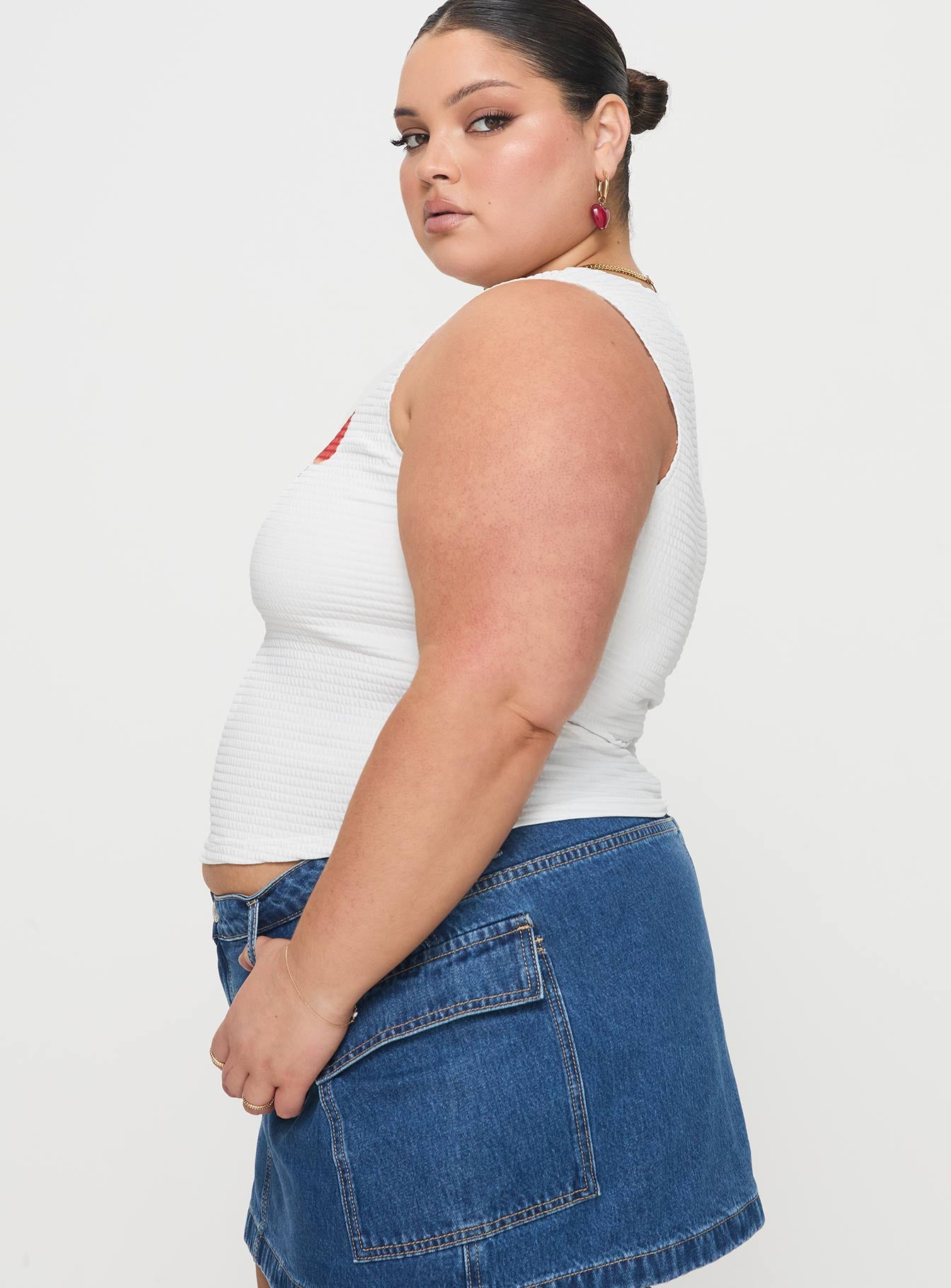 Oh So Sweet Top White Curve、mySite、solidvoid