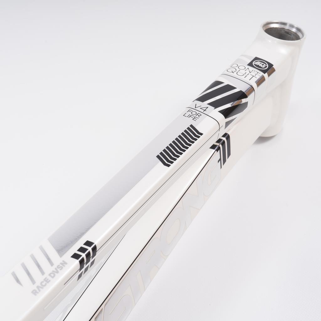  Stay Strong For Life 2023 V4 Cruiser Race Frame、mySite、merchandisen