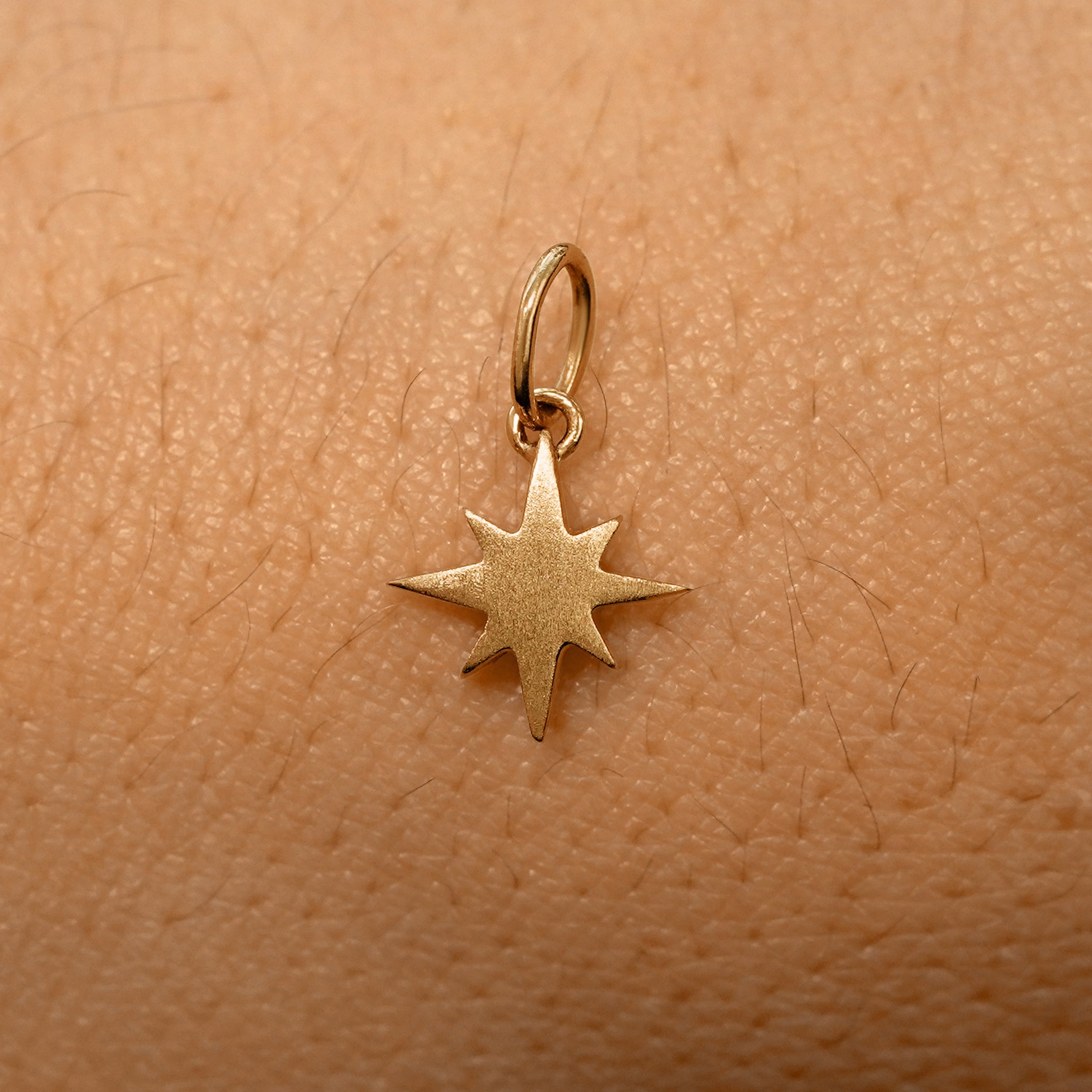 Starburst Charm、mySite、hinf8tx79