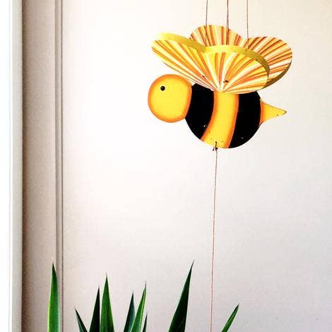 Honey Bee and Monarch Flying Mobiles-Handmade in Columbia、mySite、g9winljtr