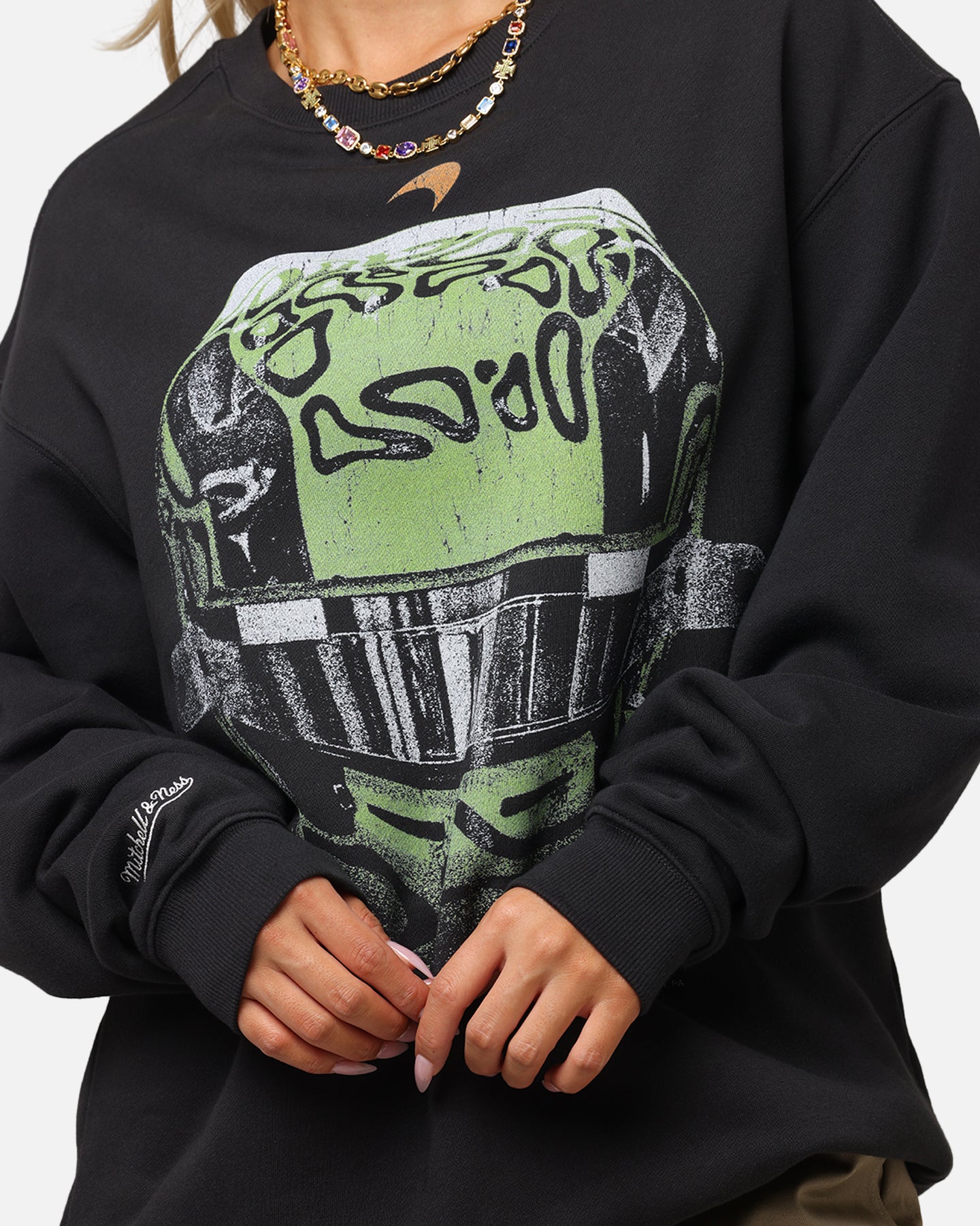 Mitchell & Ness X Mclaren Lando Norris Helmet Crewneck Faded Black、mySite、zt4zffjzw