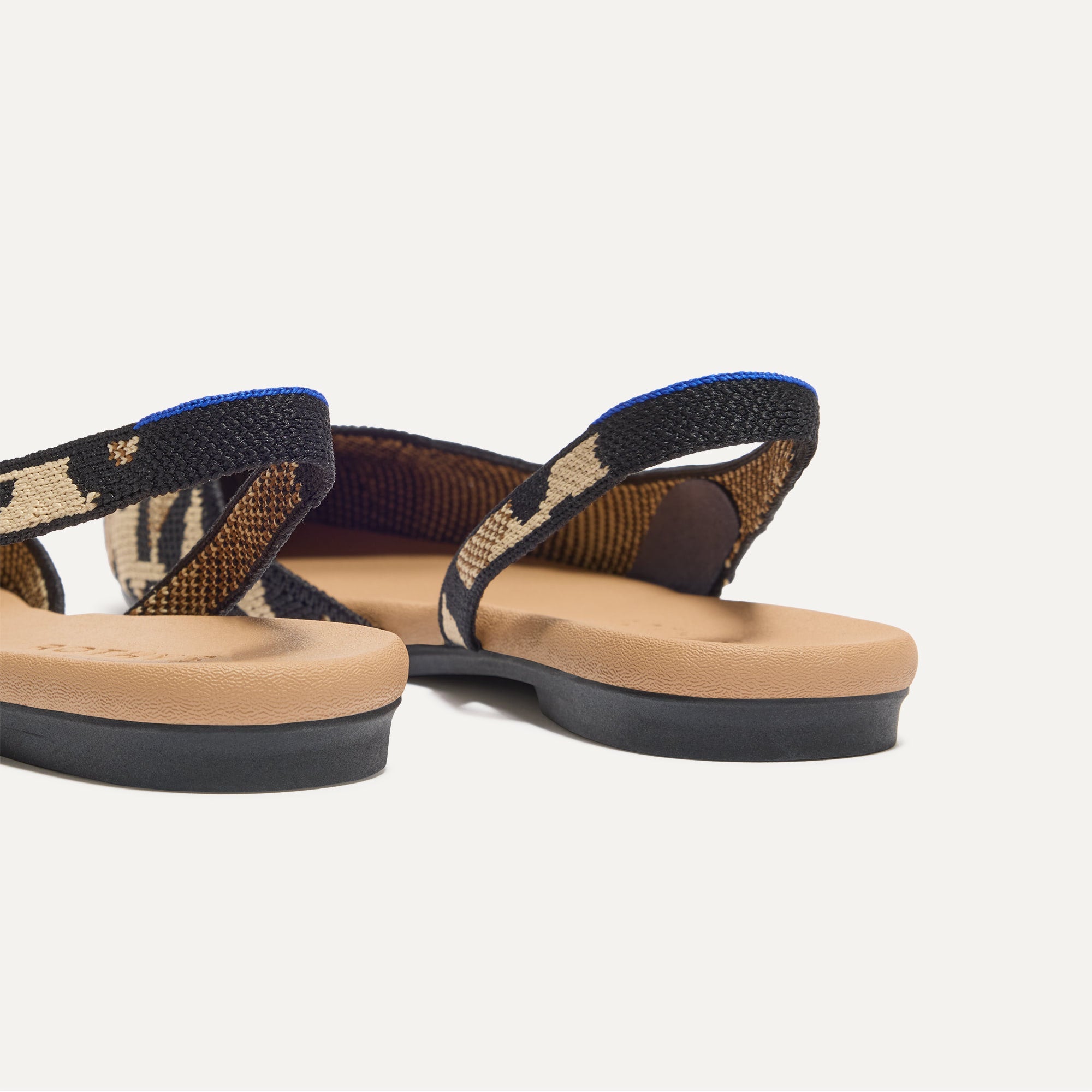  The Almond Slingback - Desert Cat、mySite、preschool7hills