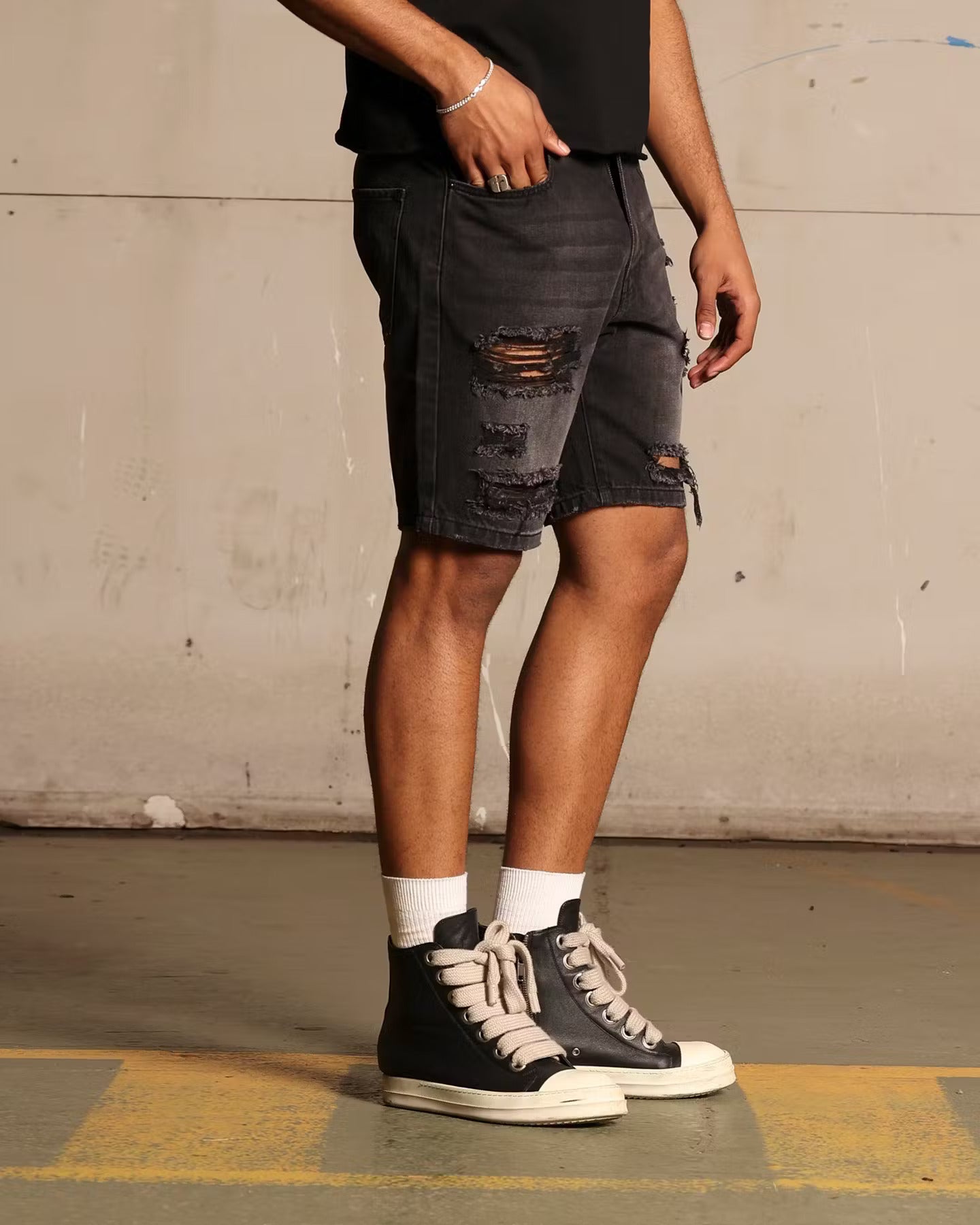 Saint Morta Destroyer Distressed Shorts Vintage Black、mySite、zt4zffjzw