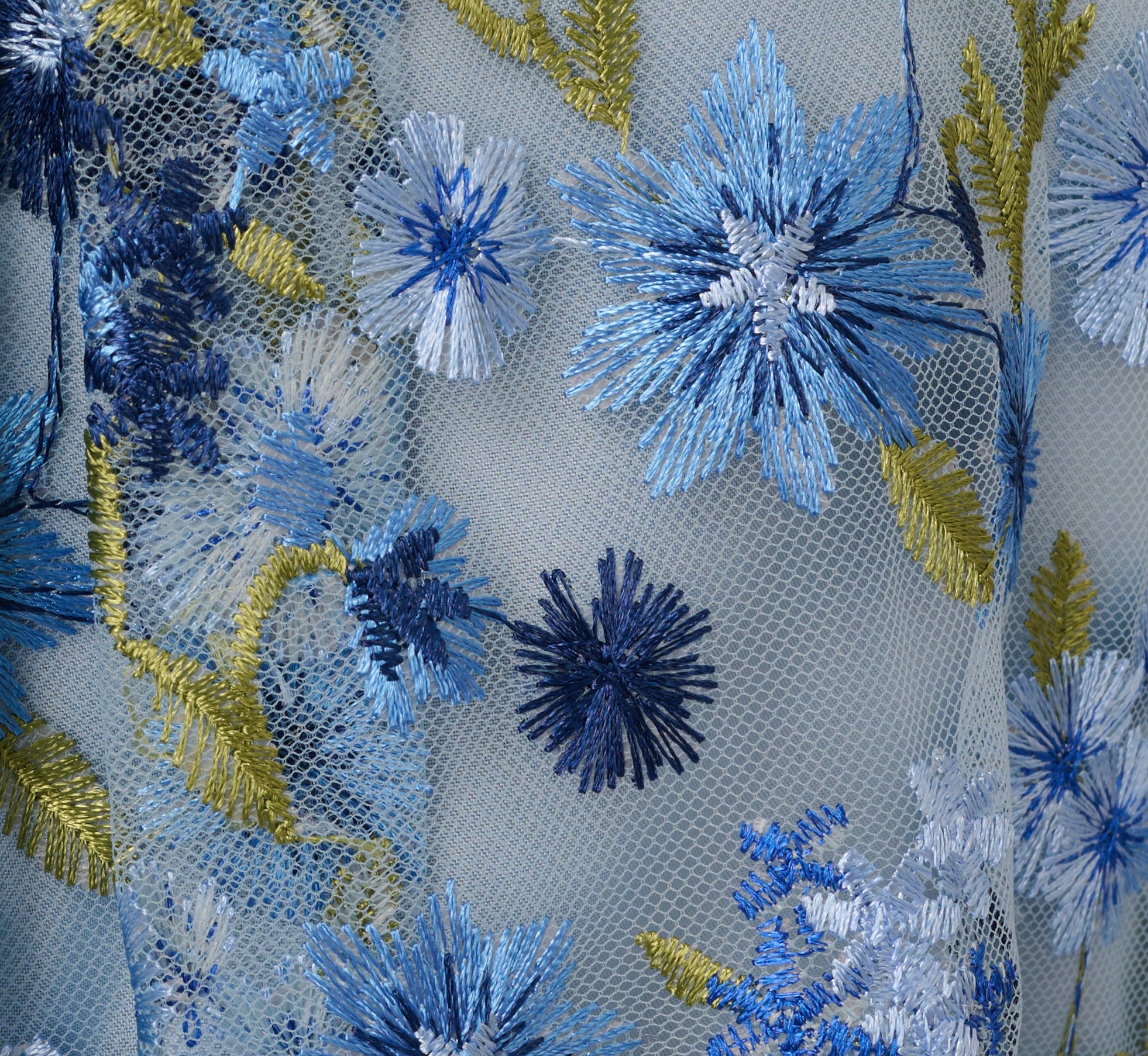 Sleeveless Square Neck Floral Embroidered Midi Dress In Blue Multi、mySite、solidvoid