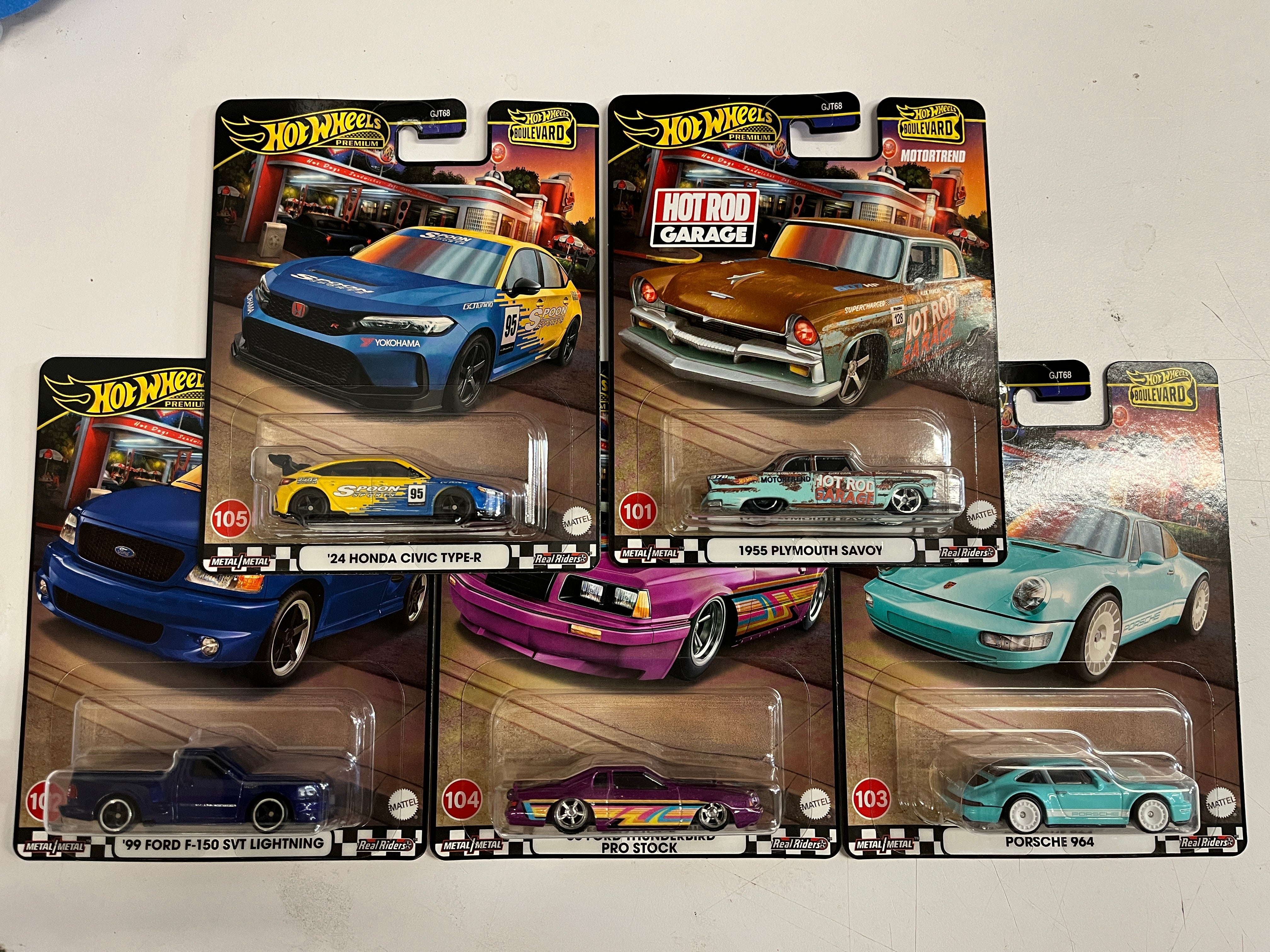5 Car Set from CASE W * 2024 Hot Wheels Boulevard Civic, Porsche, Savoy、mySite、hgirdovlk