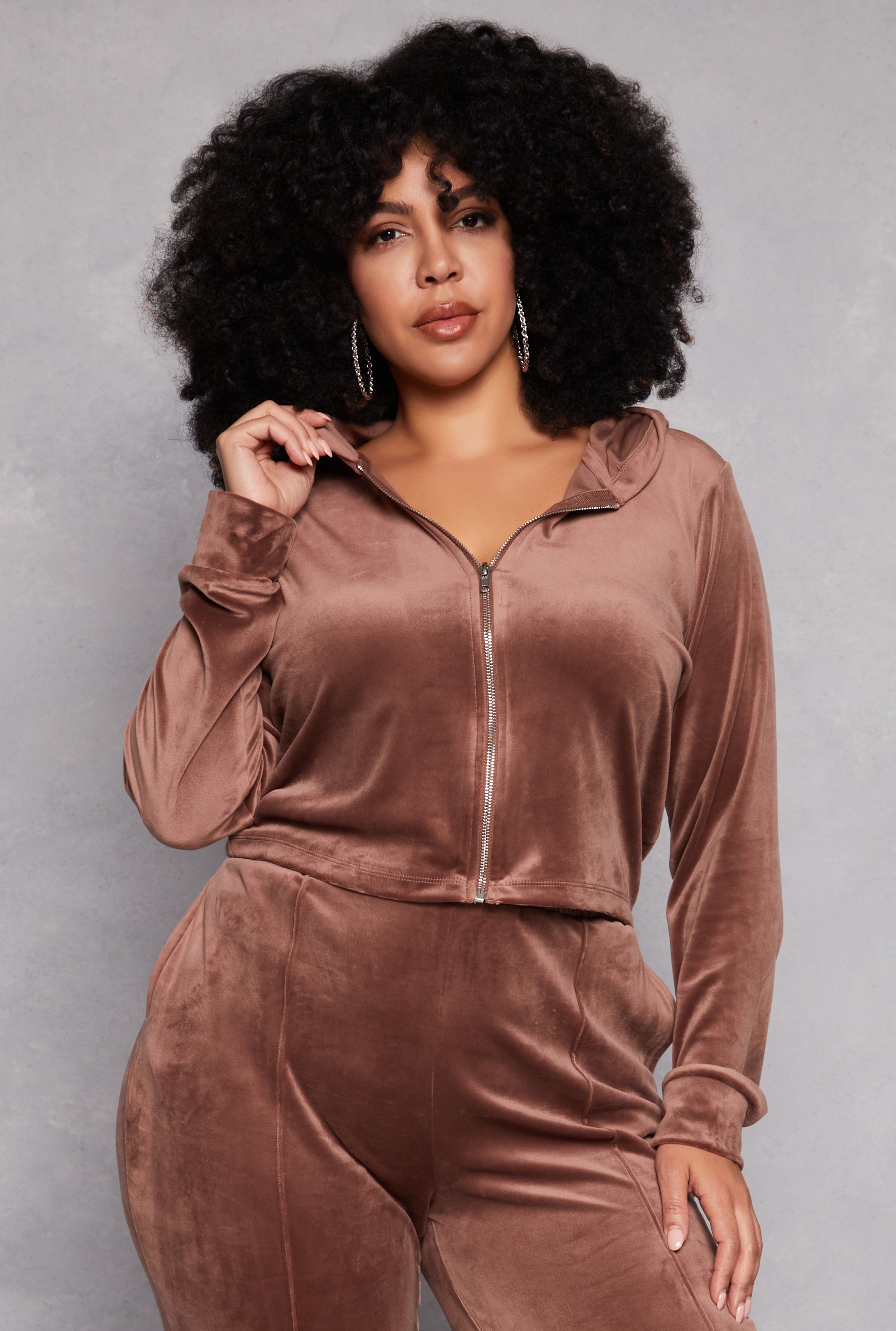 Plus Size Iris Velour Hooded Sweatshirt、mySite、camillekostekn