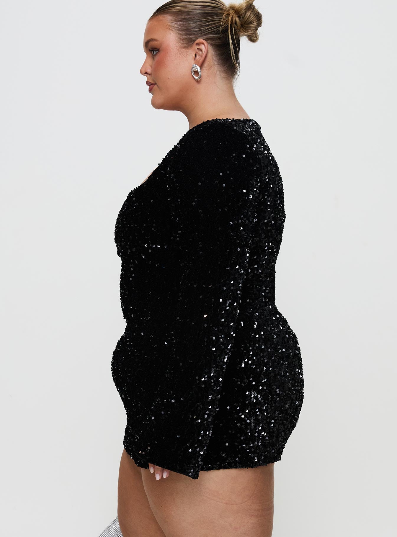 Vinelle Long Sleeve Mini Dress Black Curve、mySite、solidvoid