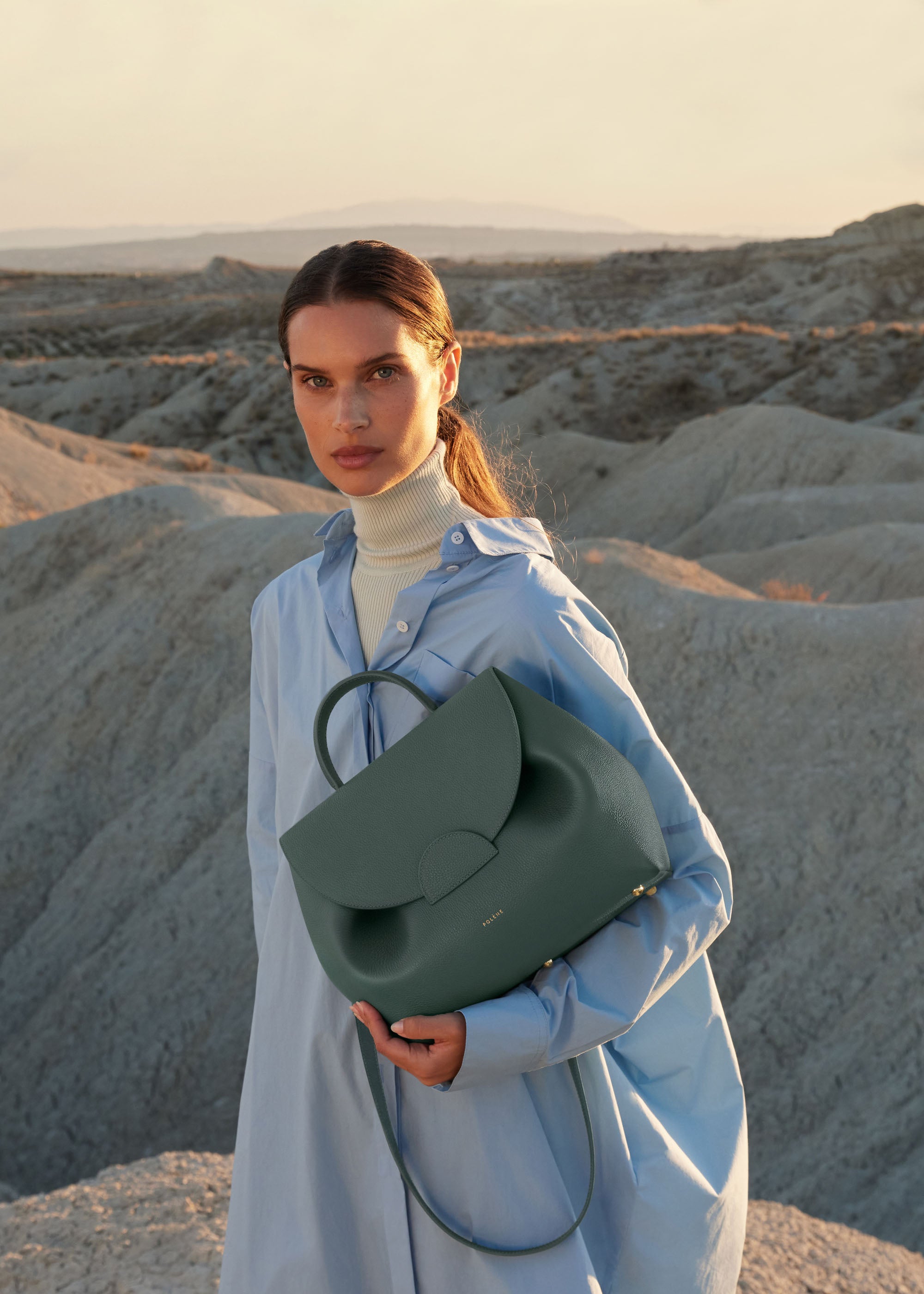 Num茅ro Un - Lierre Grain茅、mySite、camillekostekn