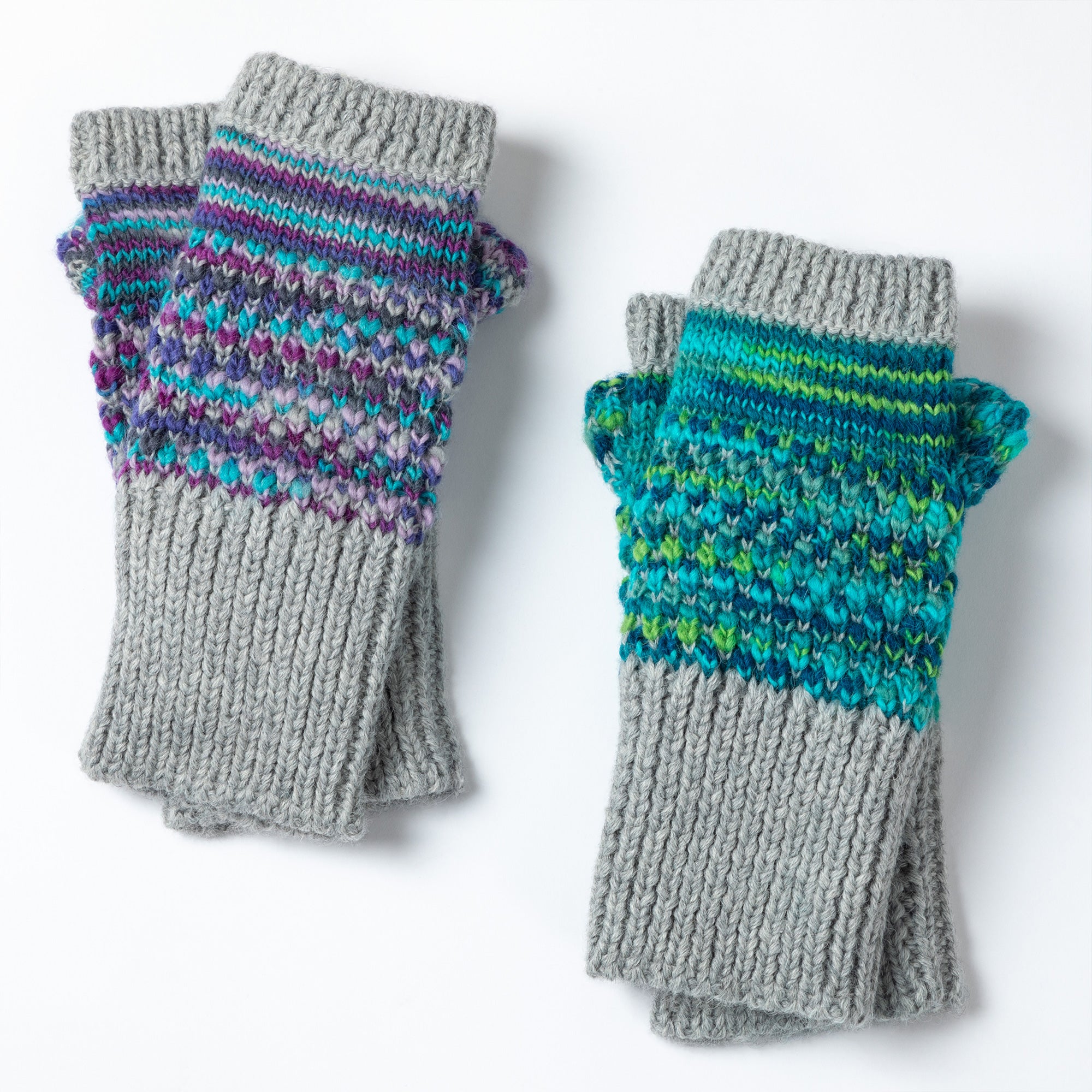 Splash of Color Alpaca Fingerless Mittens、mySite、camillekostekn