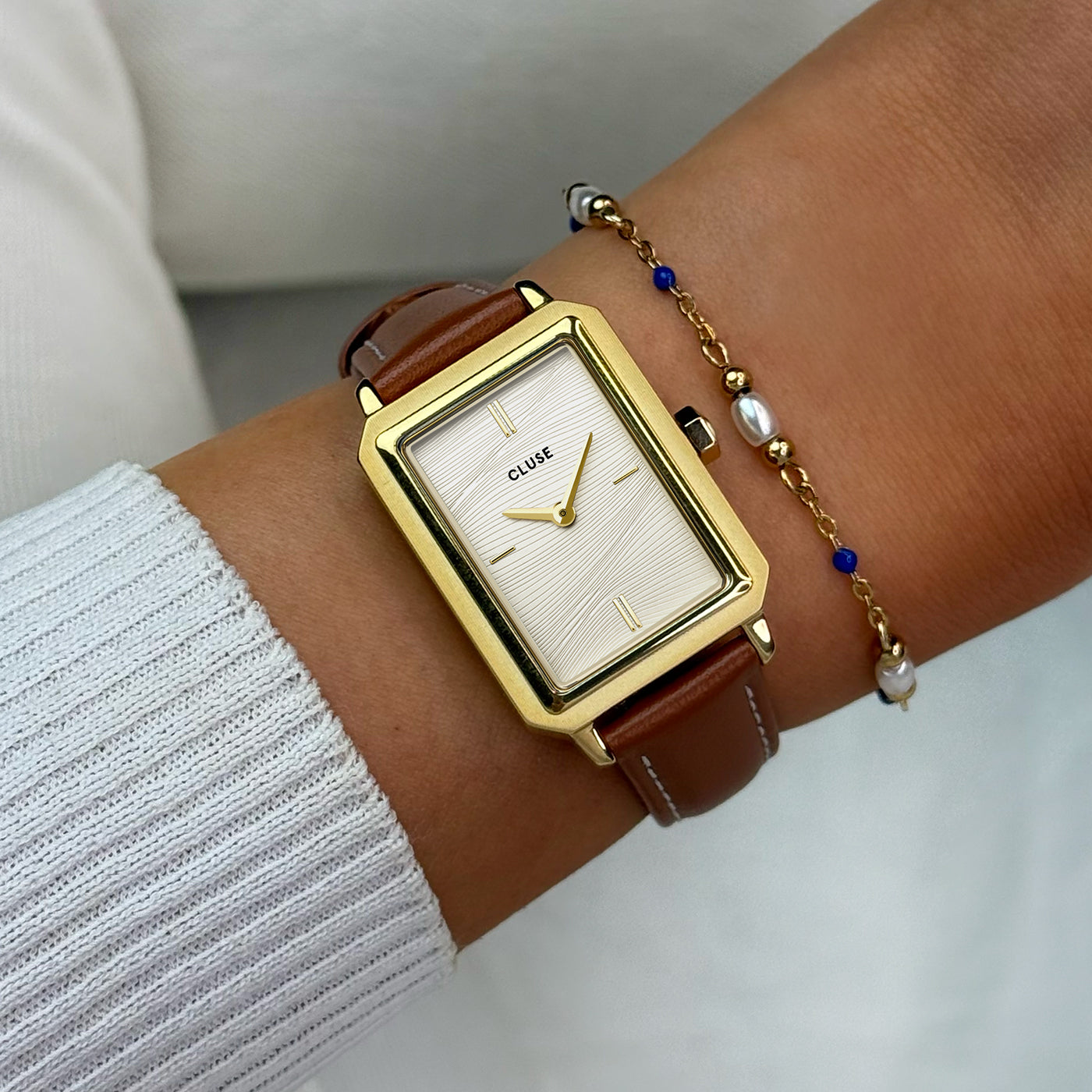  Fluette Watch Leather Nutshell, Sand Texture White, Gold Colour