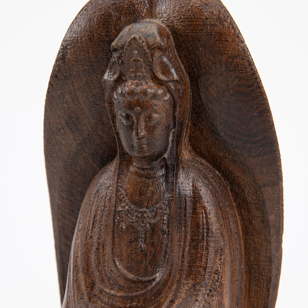 Bodhisattva: Seated Kuan Yin Statue、mySite、topwebapps
