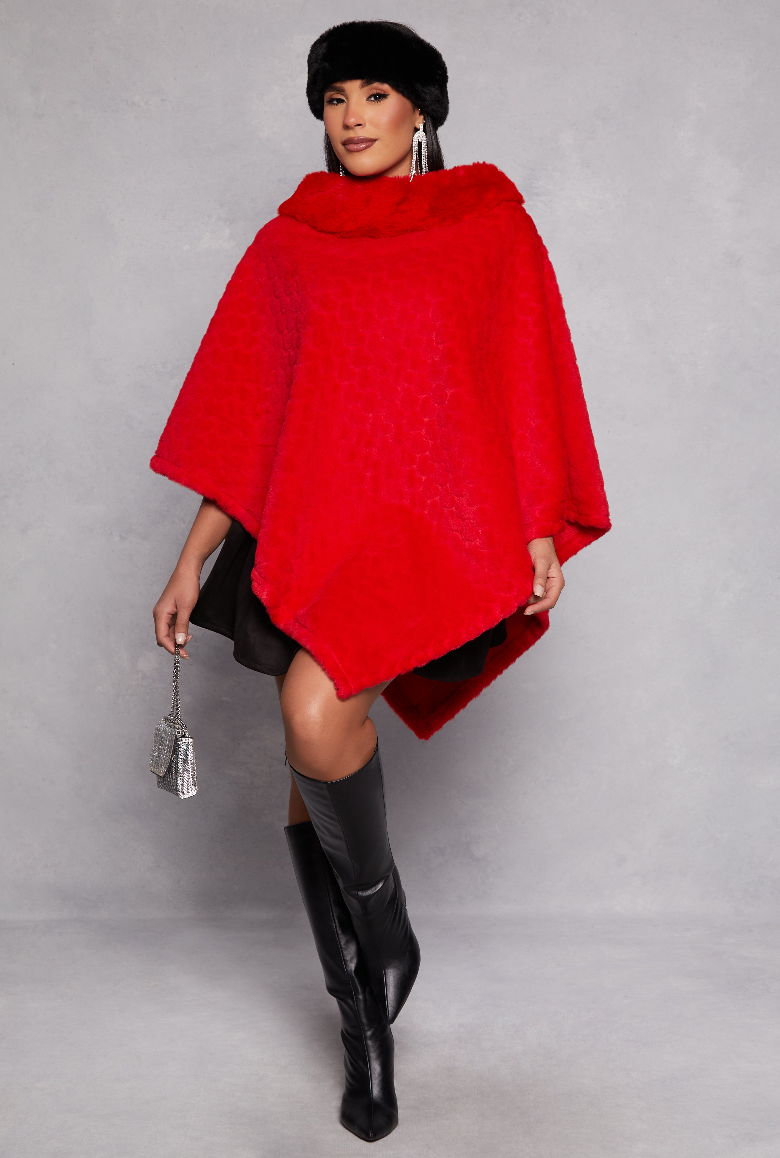 Heart Patterned Faux Fur Poncho、mySite、camillekostekn