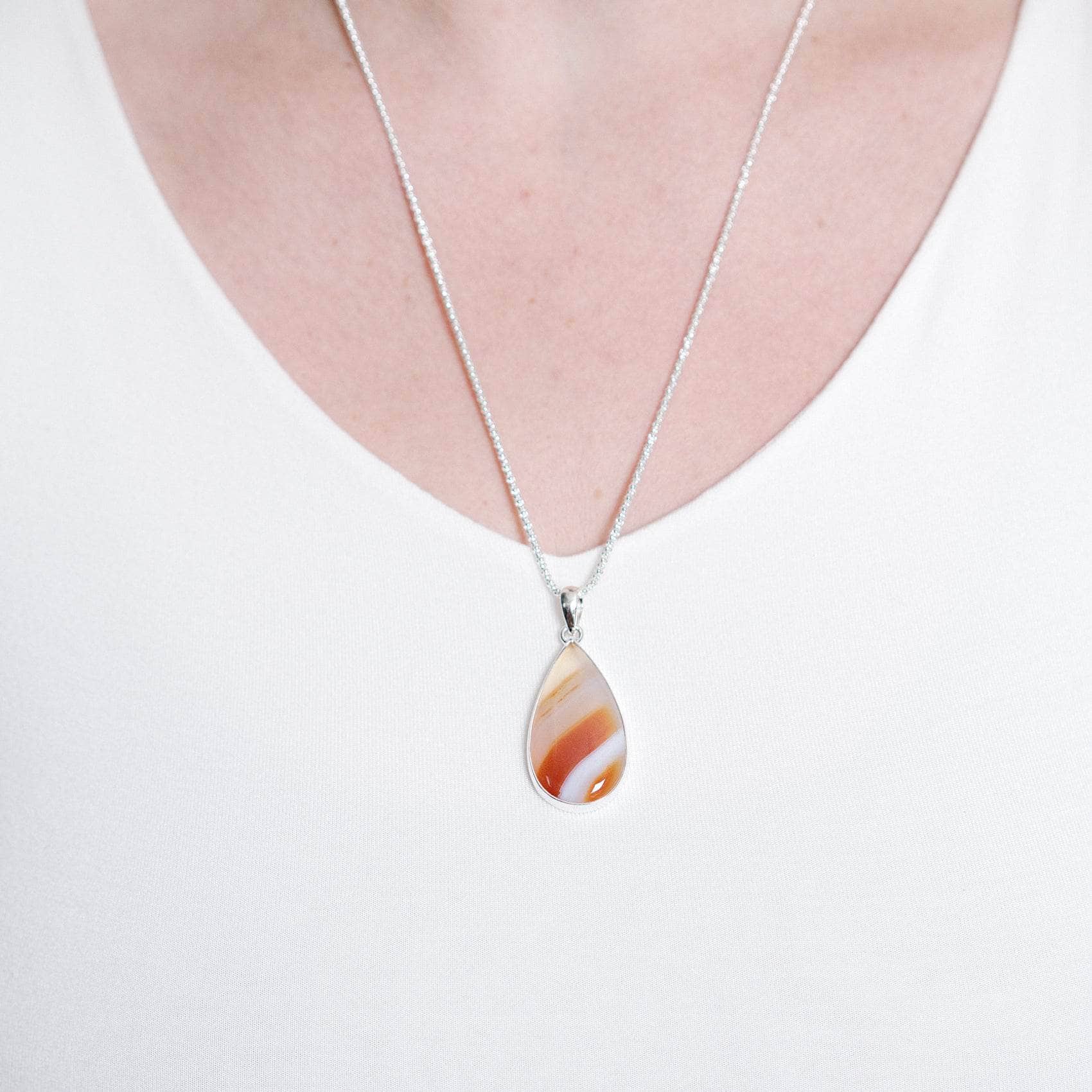 Carnelian Banded Agate Teardrop Pendant Necklace、mySite、hinf8tx79