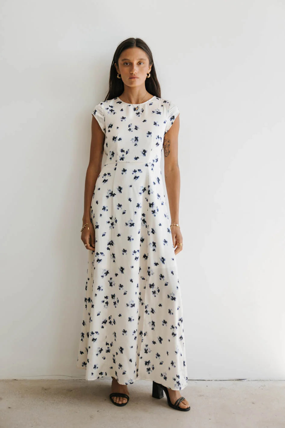 {product_title} - {shop_name}