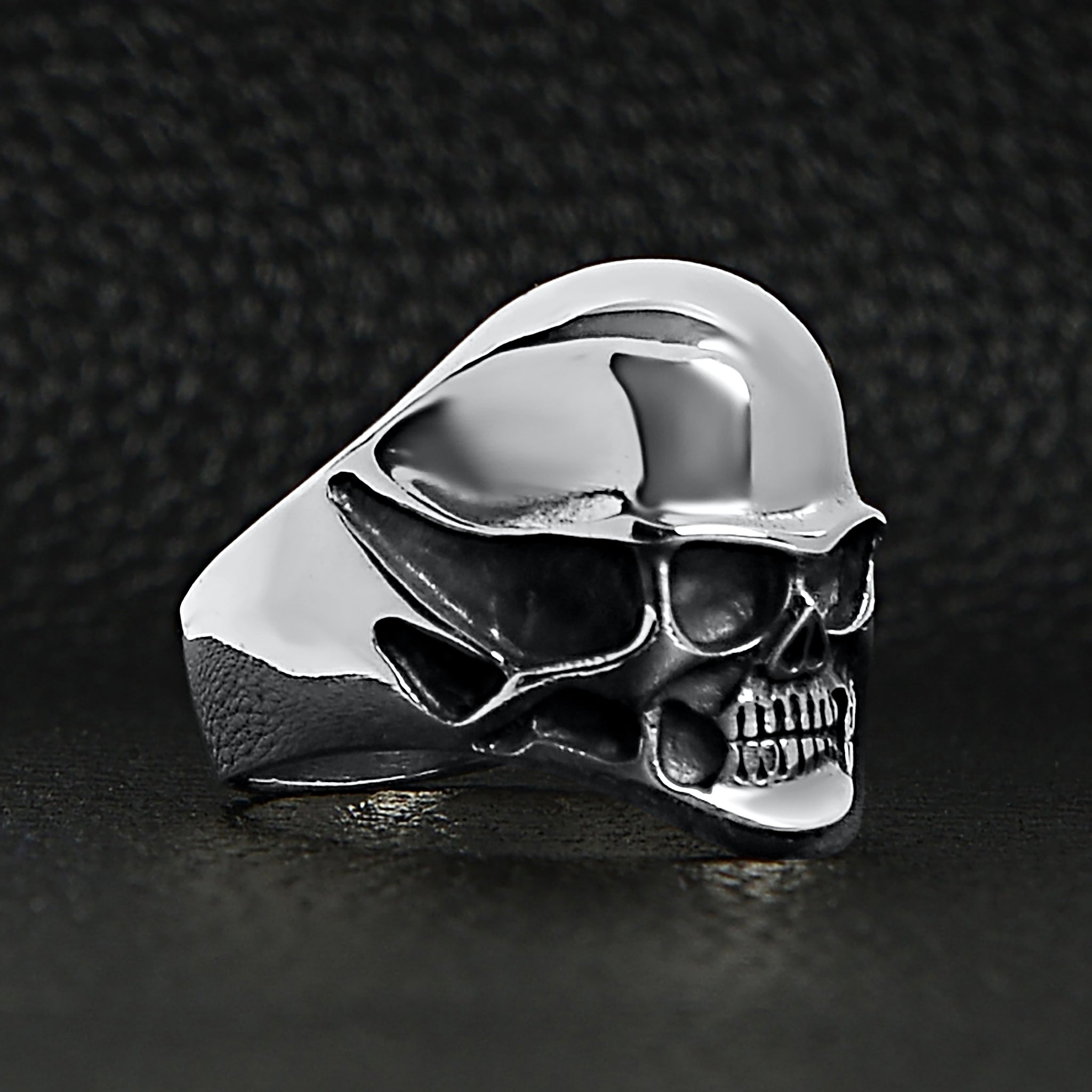 Sterling Silver Black Eyed Skull Ring / SSR0002、mySite、dreamappss