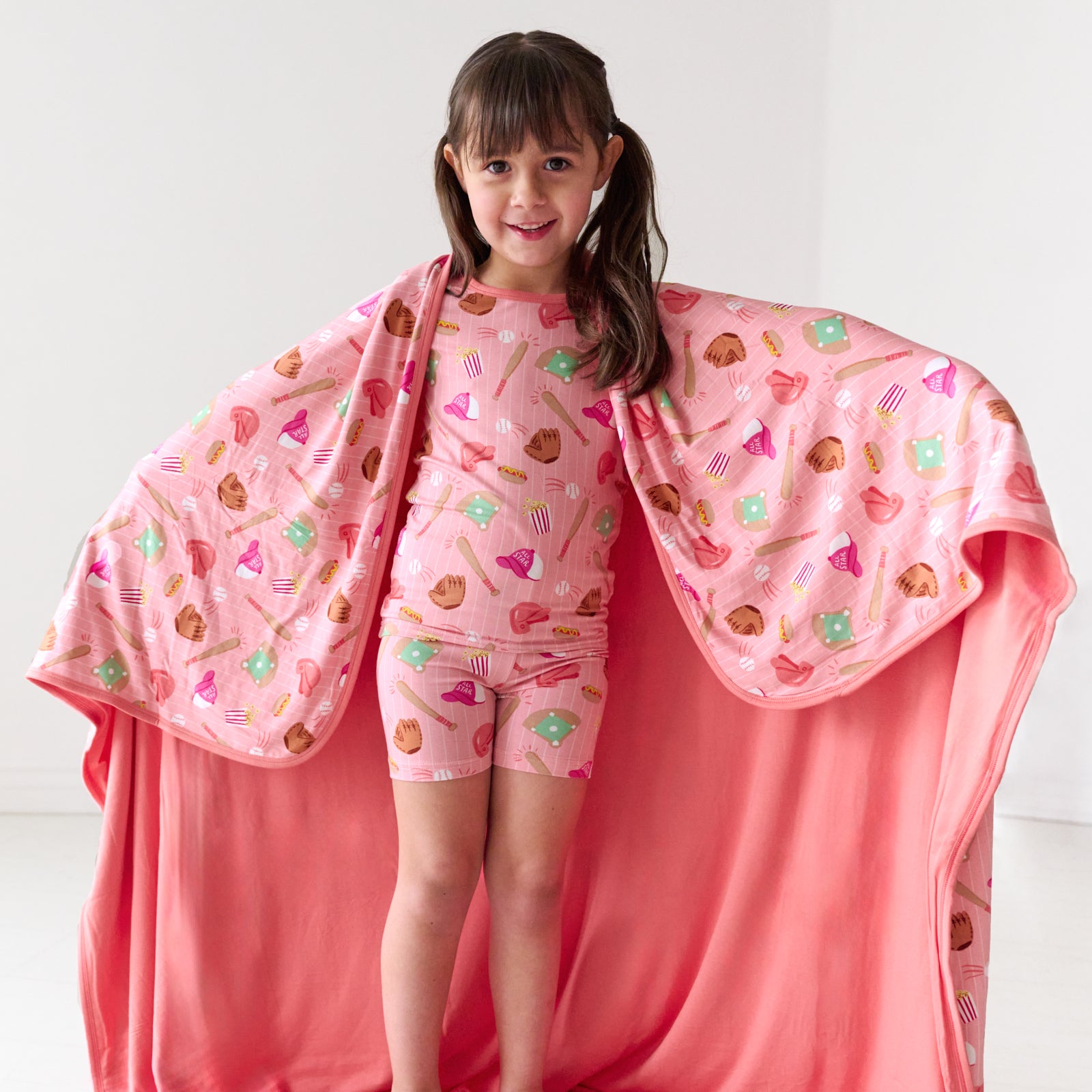 Pink All Stars Large Cloud Blanket®、mySite、g9winljtr