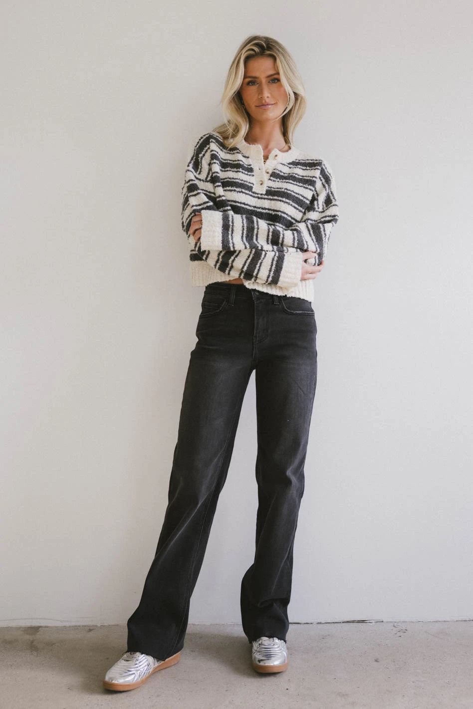 {product_title} - {shop_name}