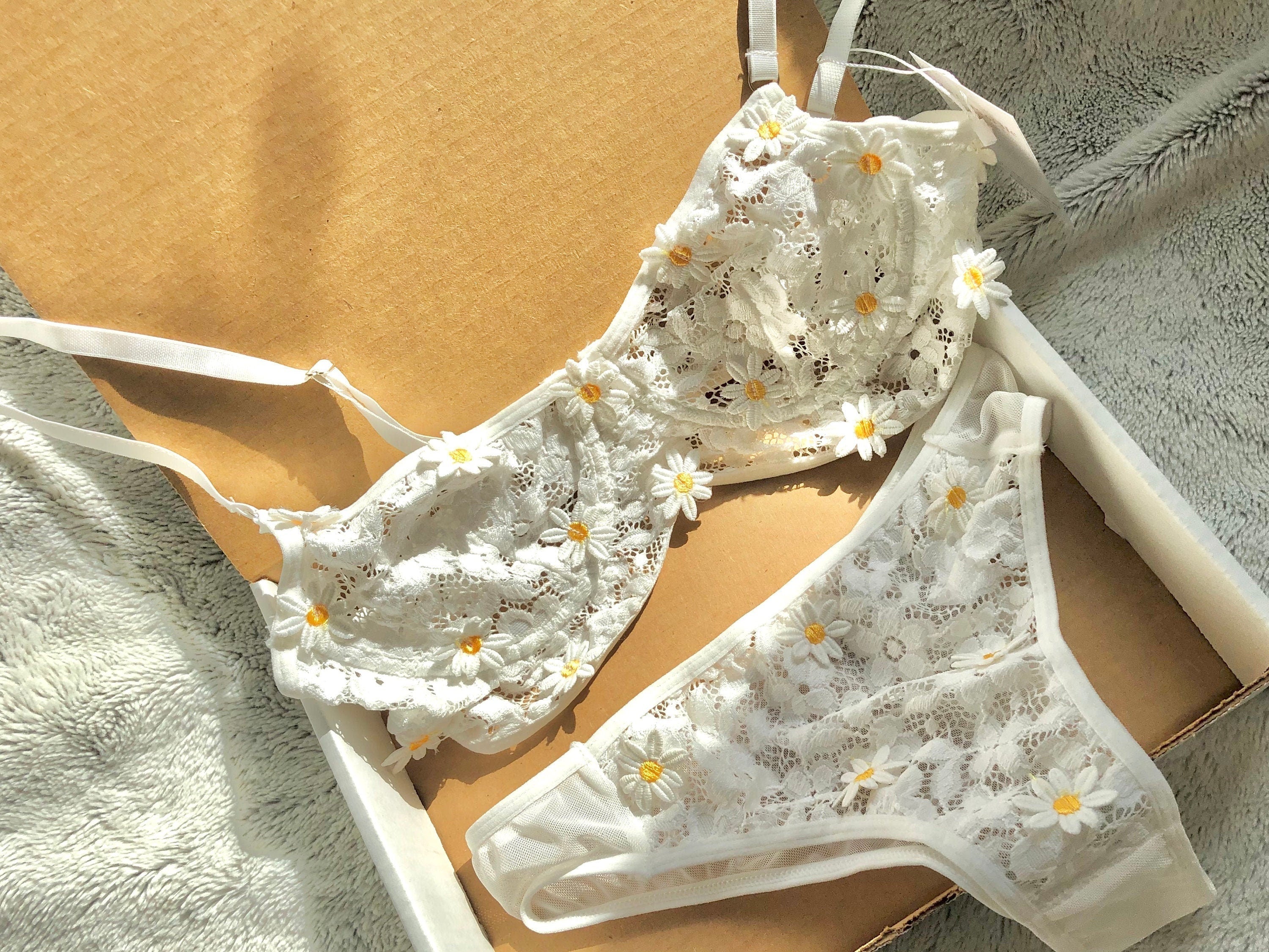 Wild White Flower Lingerie、mySite、bengalsvssteelers