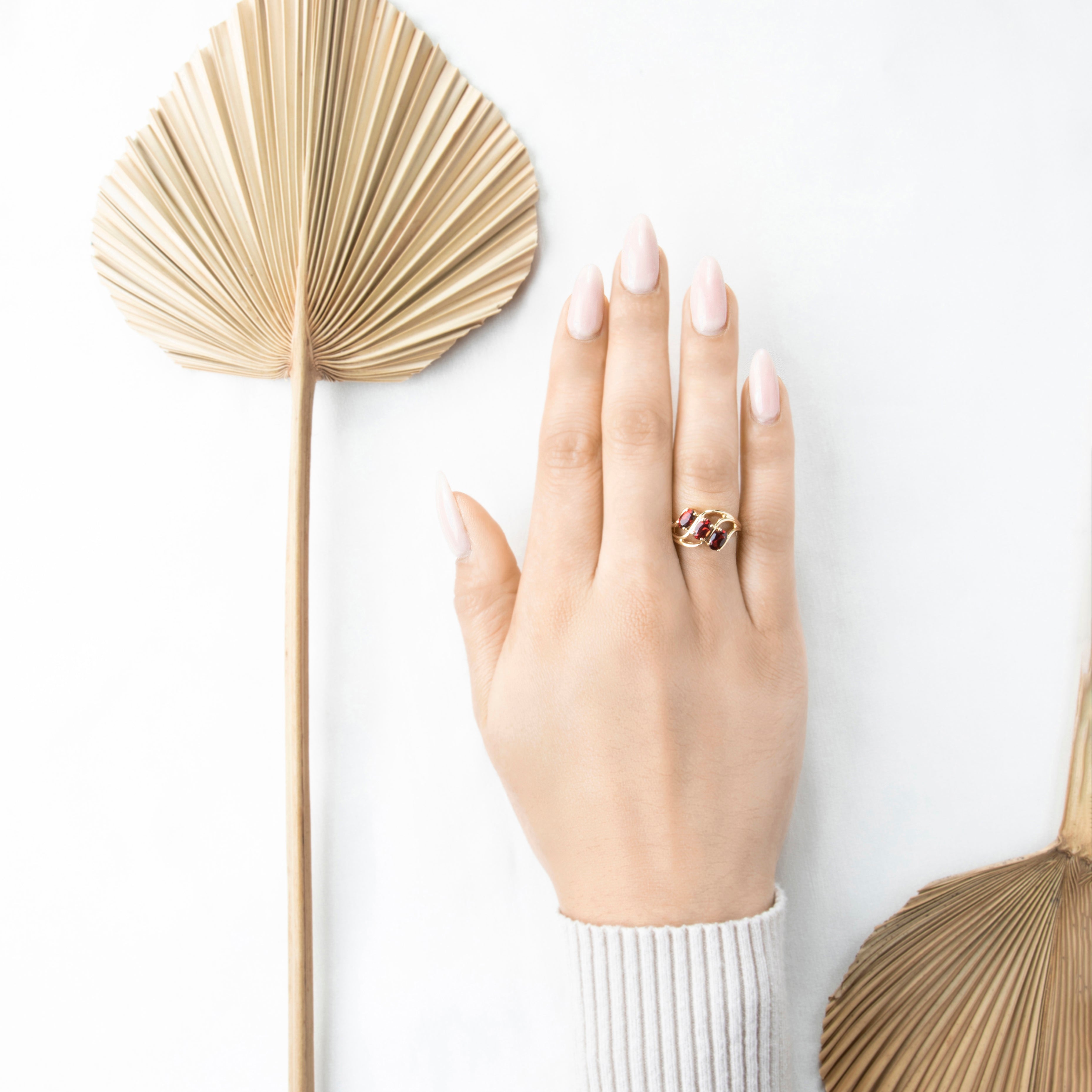 Vintage 10k Yellow Gold 1.2cttw Garnet Flourishing Trio Ring 7.00、mySite、hinf8tx79