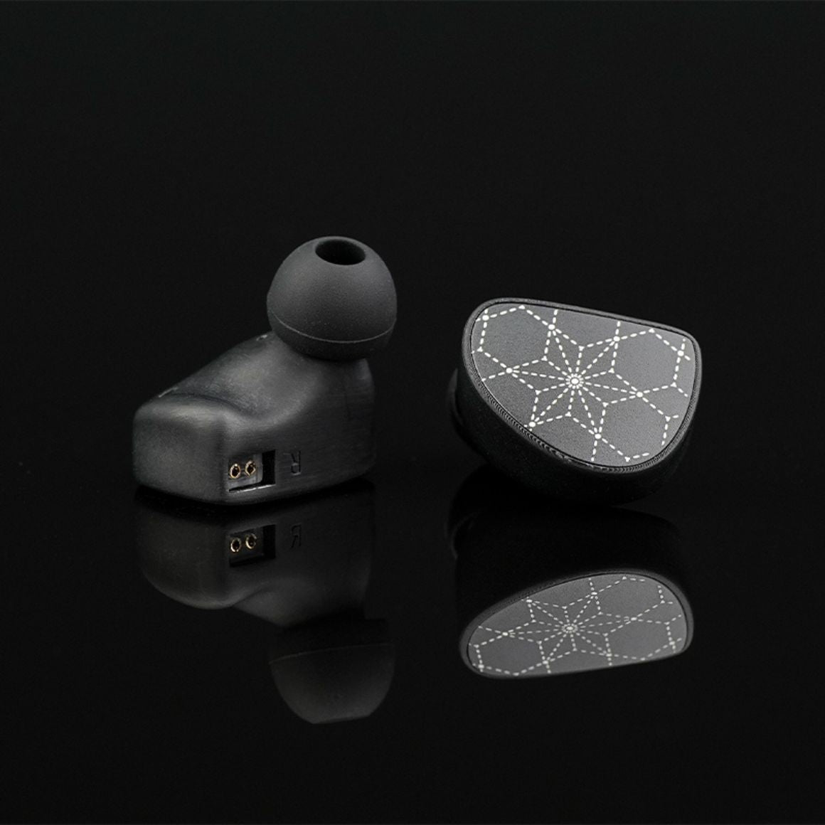  Truthear - HOLA、mySite、merchandisen