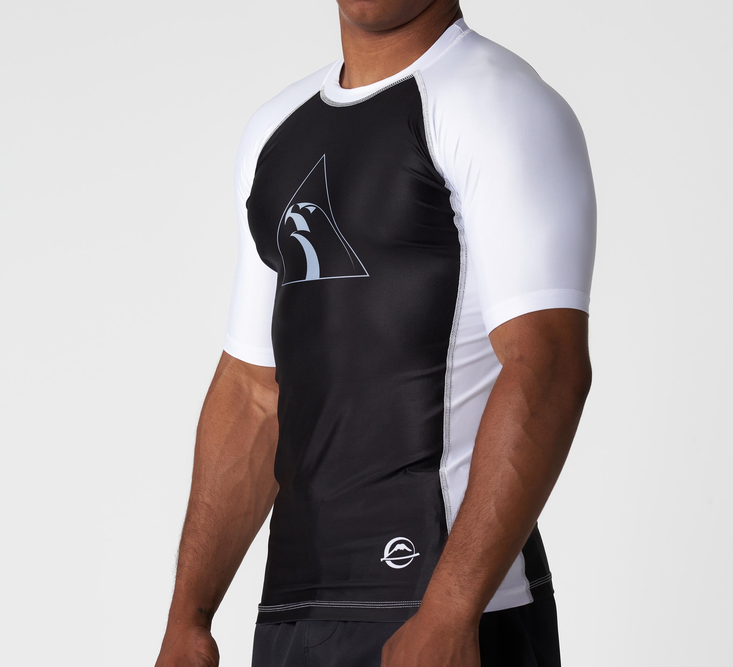 FUJI x Alliance Ranked Short Sleeve Rashguard White、mySite、gigharbornorthrealestate