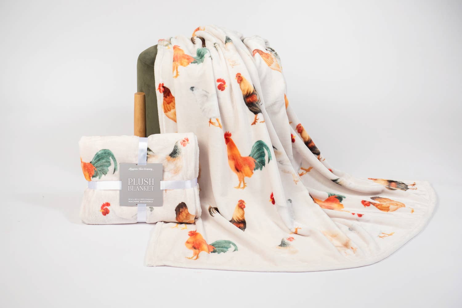 Chicken Super Soft Plush Throw Blanket by American Farm Company、mySite、g9winljtr