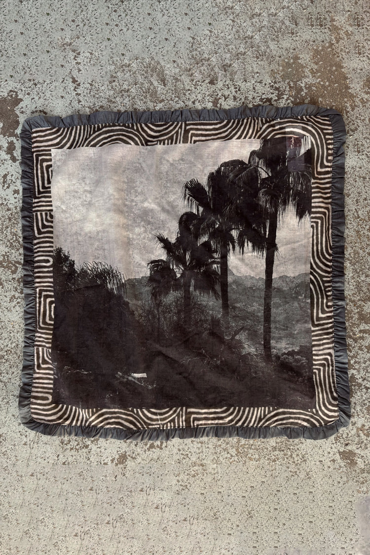 Mallorca Bandana、mySite、solidvoid