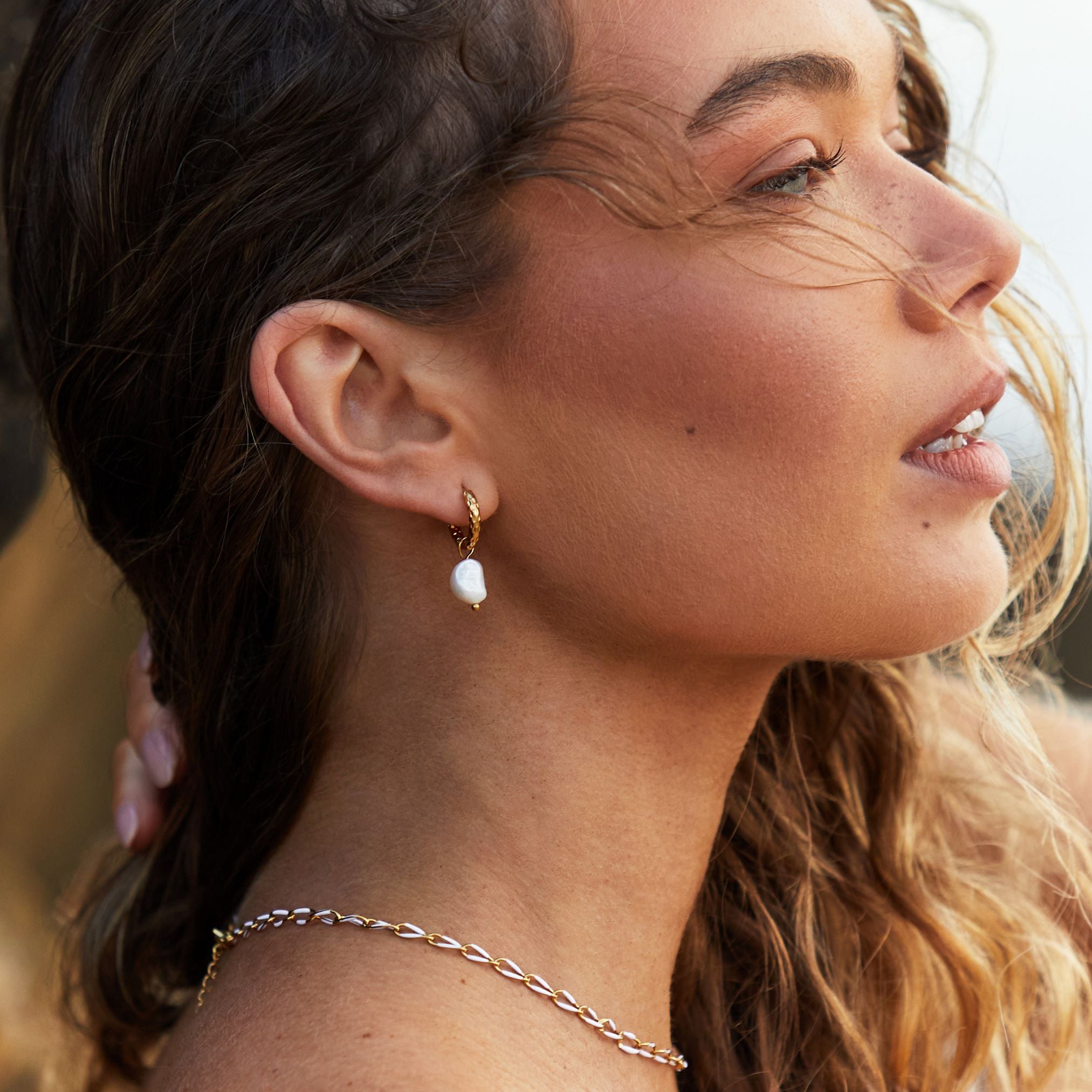 Hammered Pearl Hoop Earrings、mySite、hinf8tx79