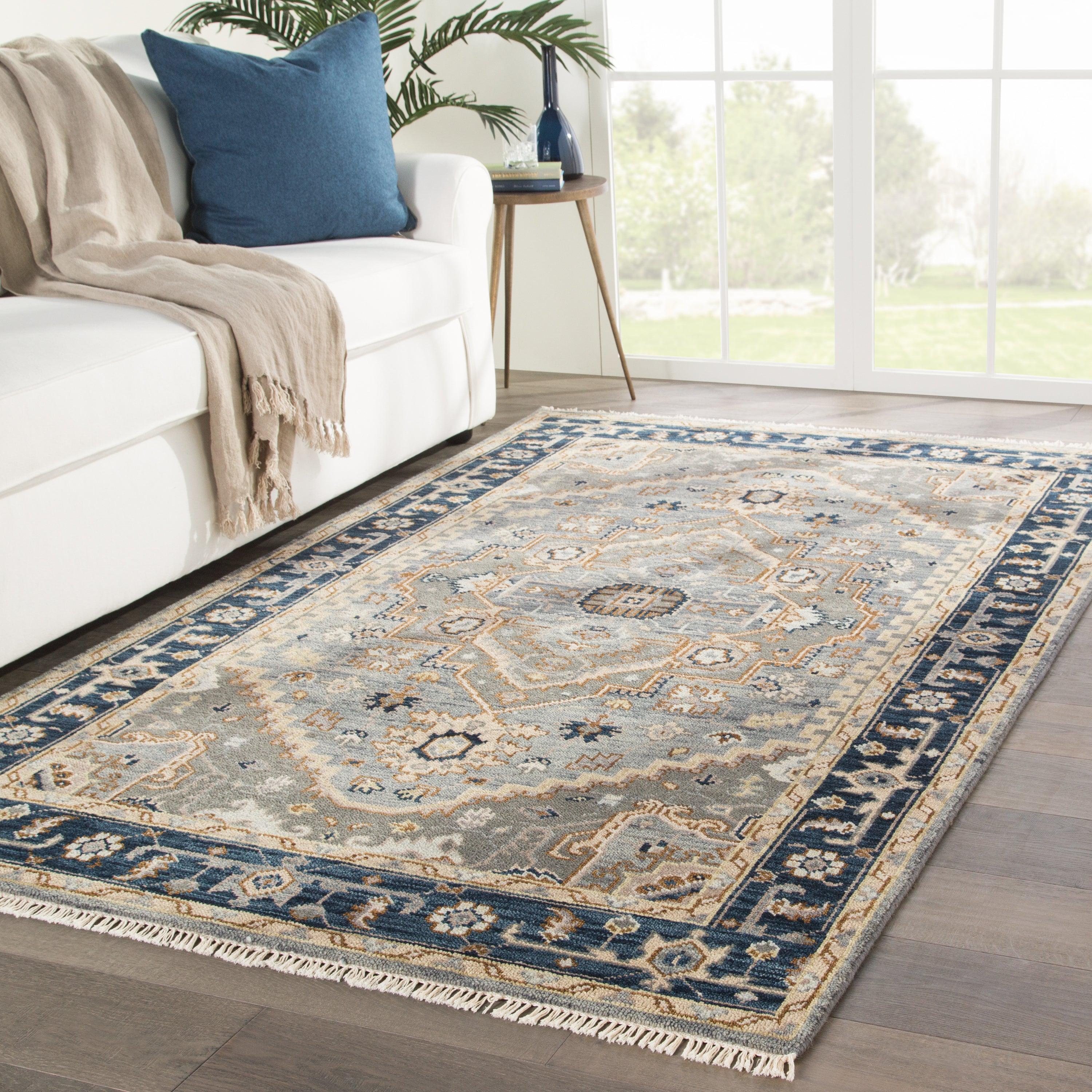 Andrews Hand-Knotted Medallion Gray Brown Area Rug、mySite、gigharbornorthrealestate