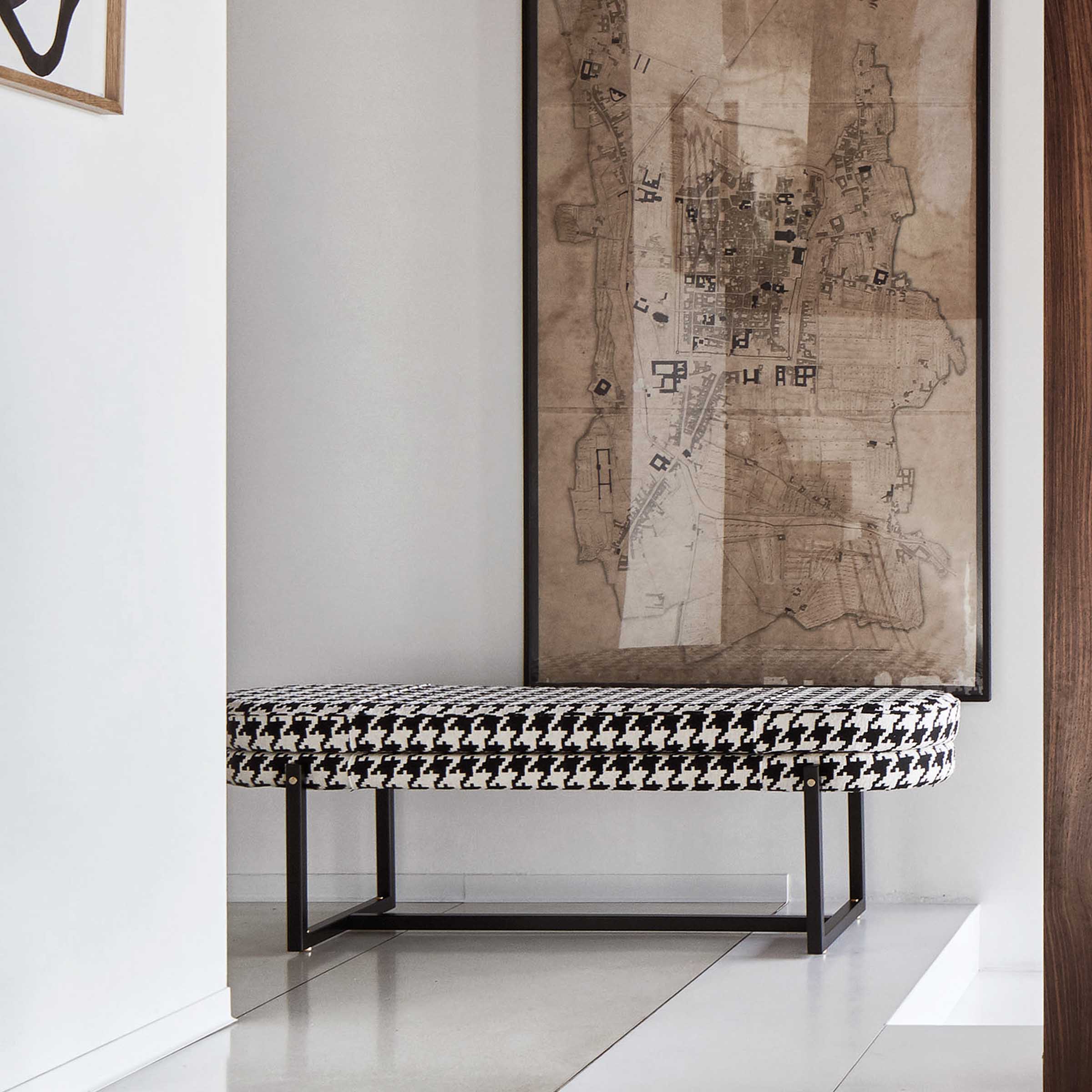 Bench SIGMUND by Studio Asa茂 for Arflex、mySite、neckold