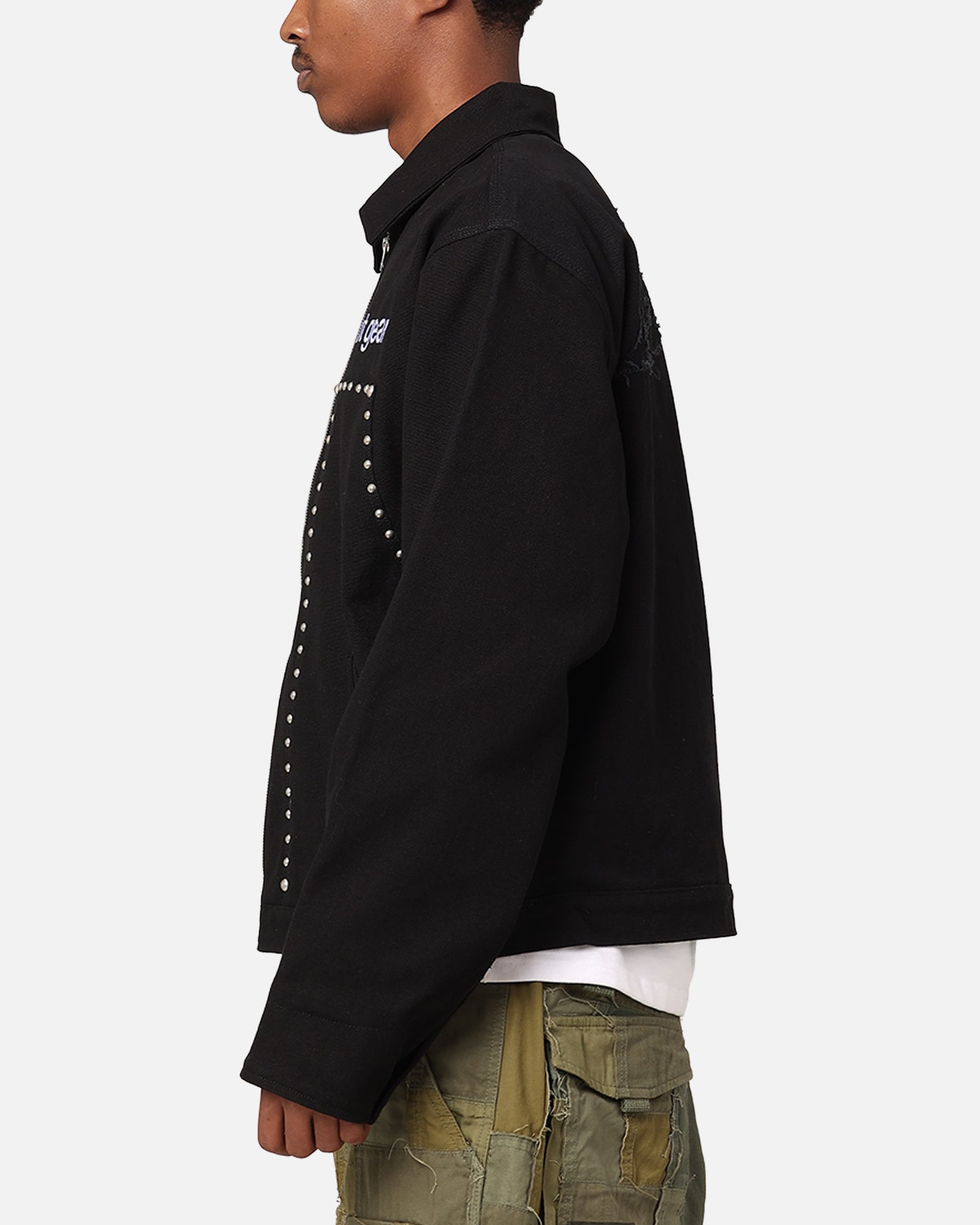 {product_title} - {shop_name}