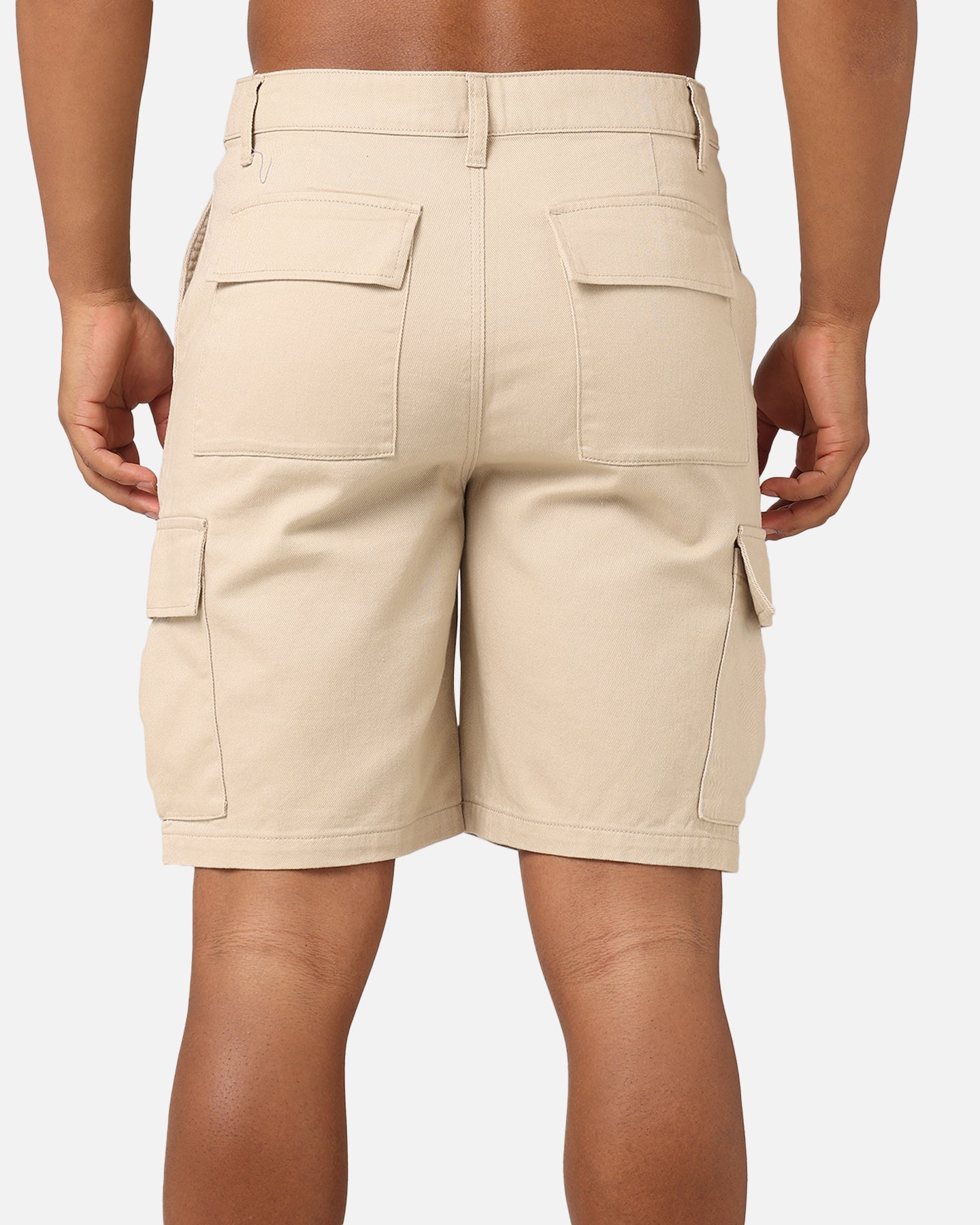 {product_title} - {shop_name}