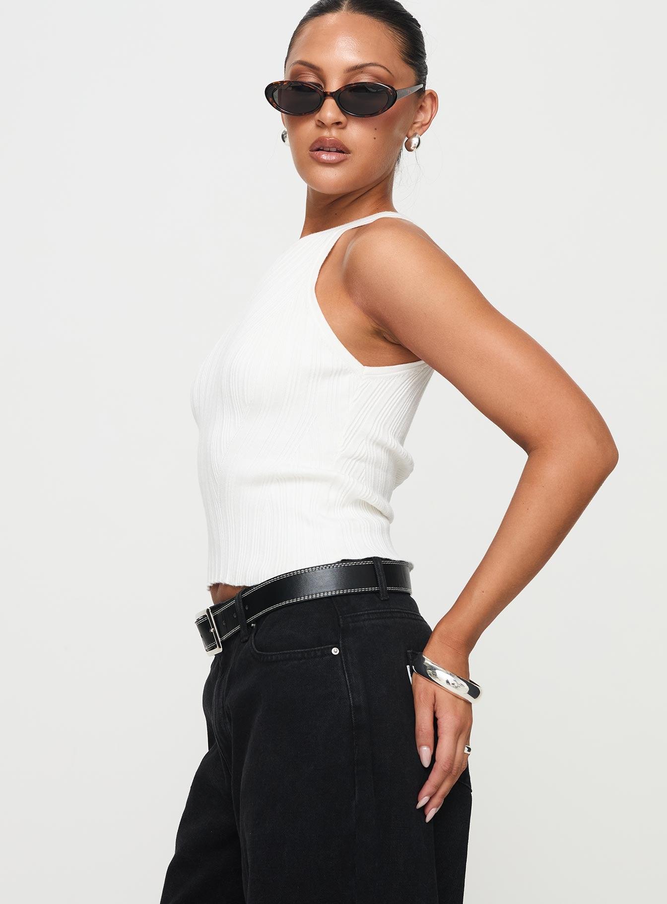 Ishita Knit Top White、mySite、solidvoid