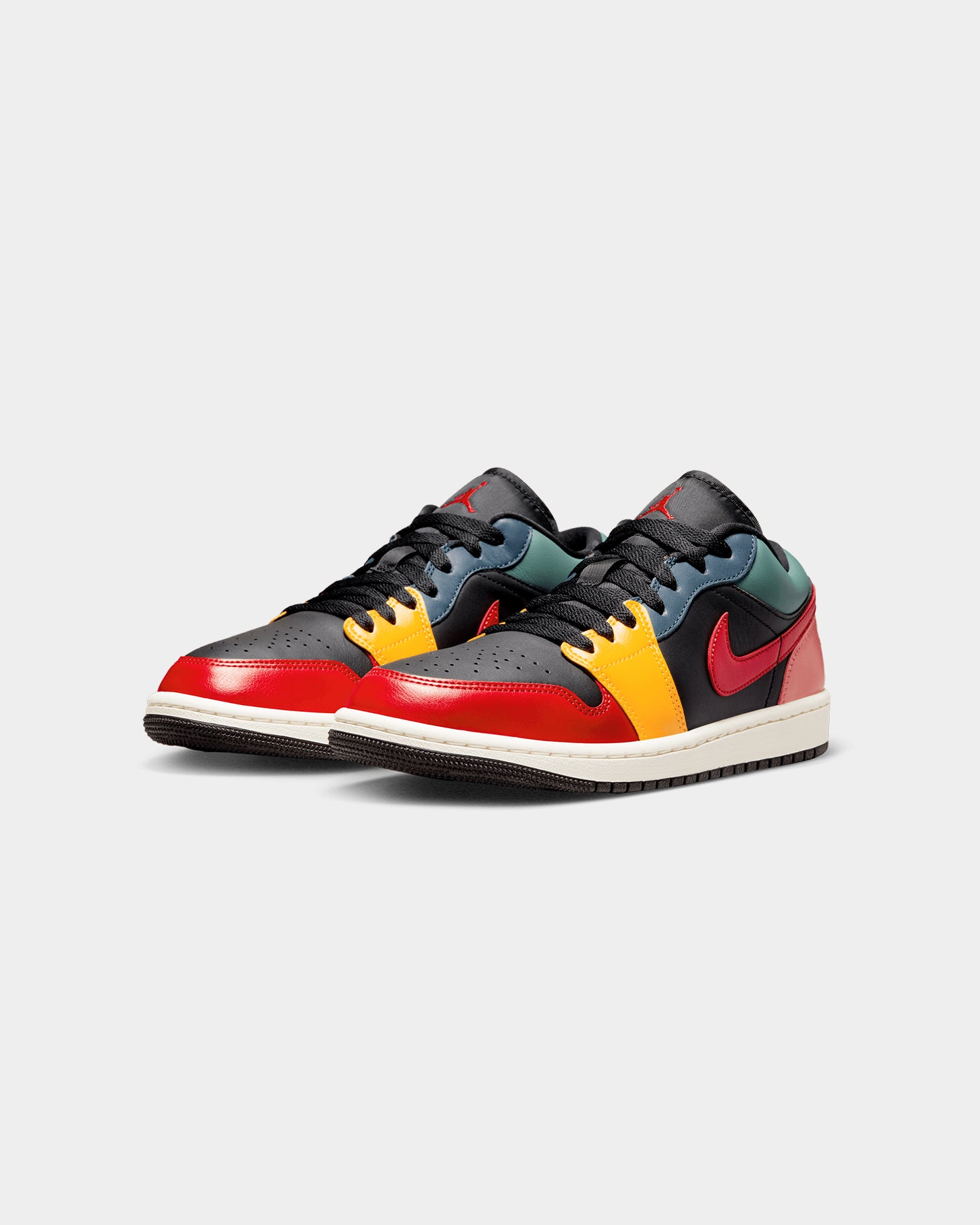 Jordan Women's Air Jordan 1 Low SE Black Multi Black/Fire Red、mySite、zt4zffjzw