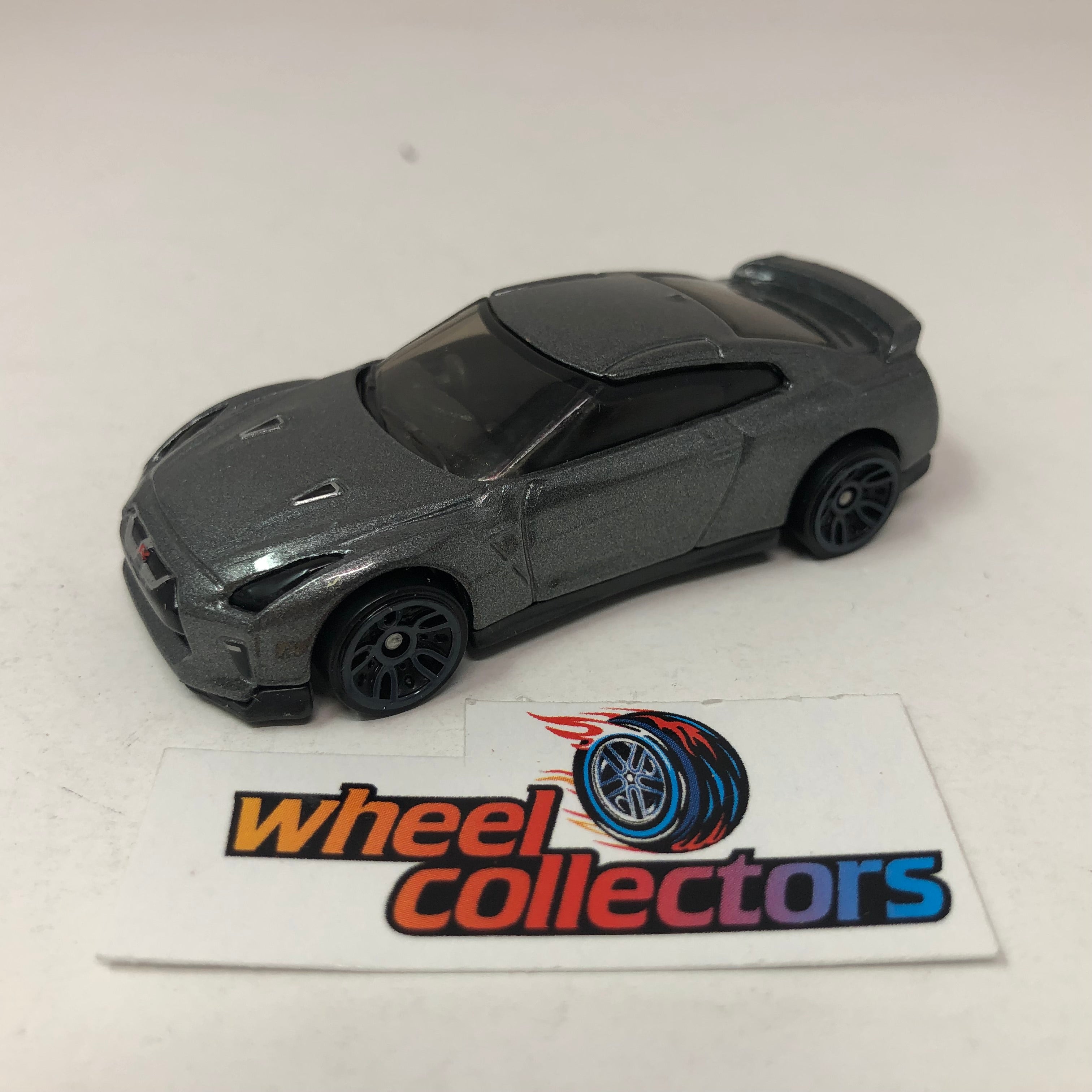 '17 Nissan GT-R (R35) * Gray * Hot Wheels Loose 1:64 Scale、mySite、hgirdovlk