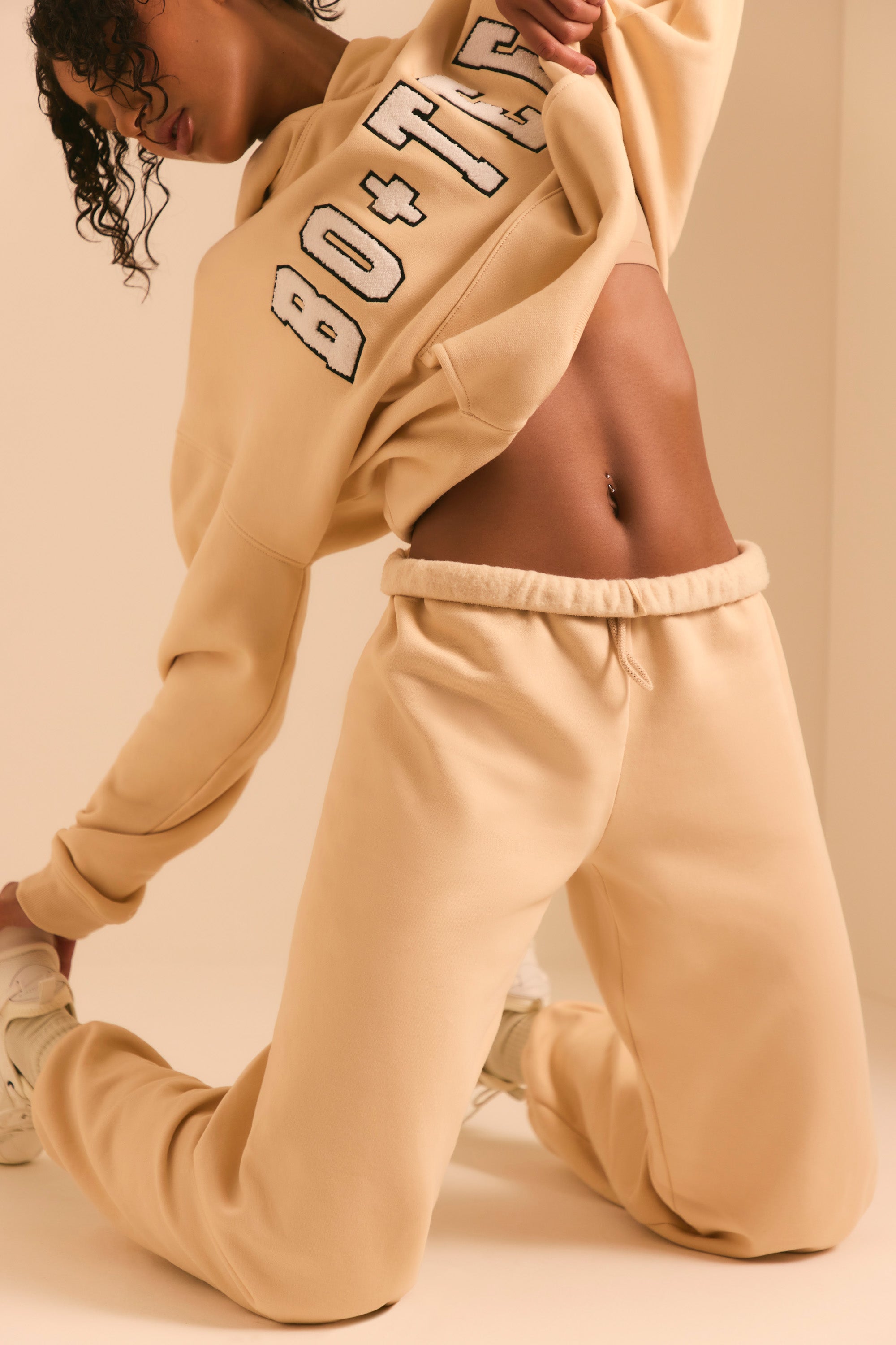 Relaxed Fit Joggers in Sand、mySite、solidvoid